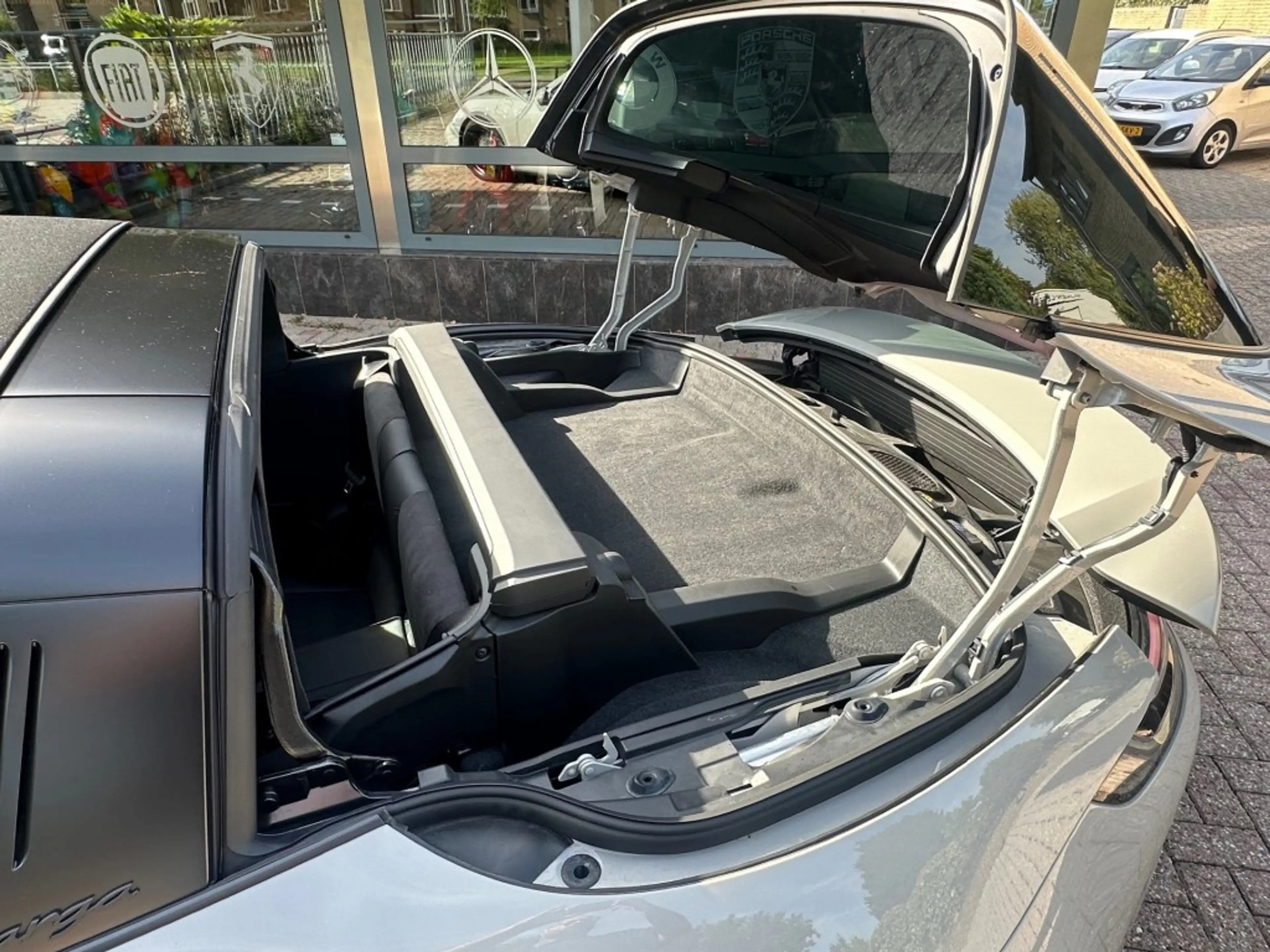 Porsche 992 3.0 TARGA 4 GTS Automaat Navi — photo 11