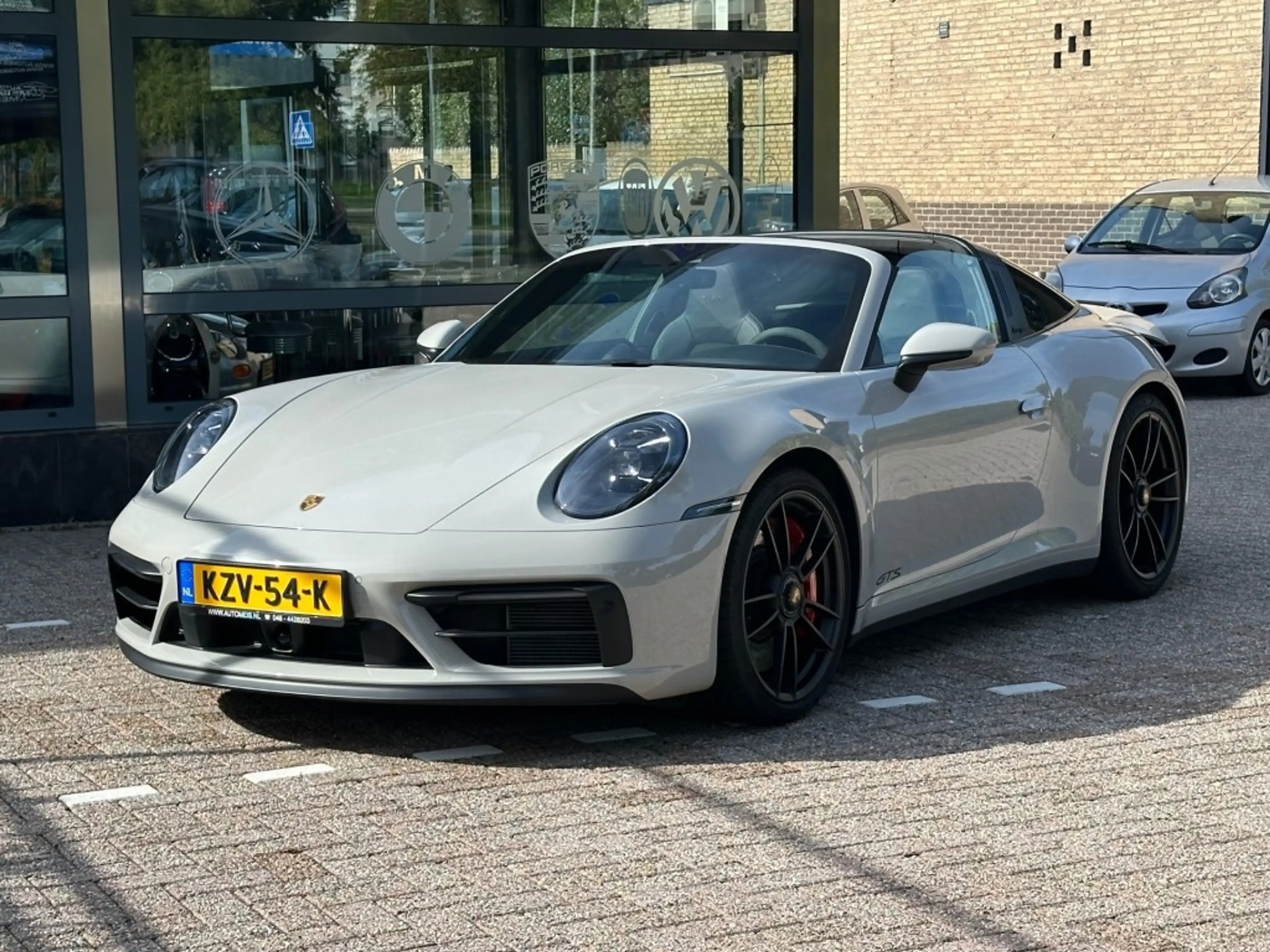 Porsche 992 3.0 TARGA 4 GTS Automaat Navi — photo 3