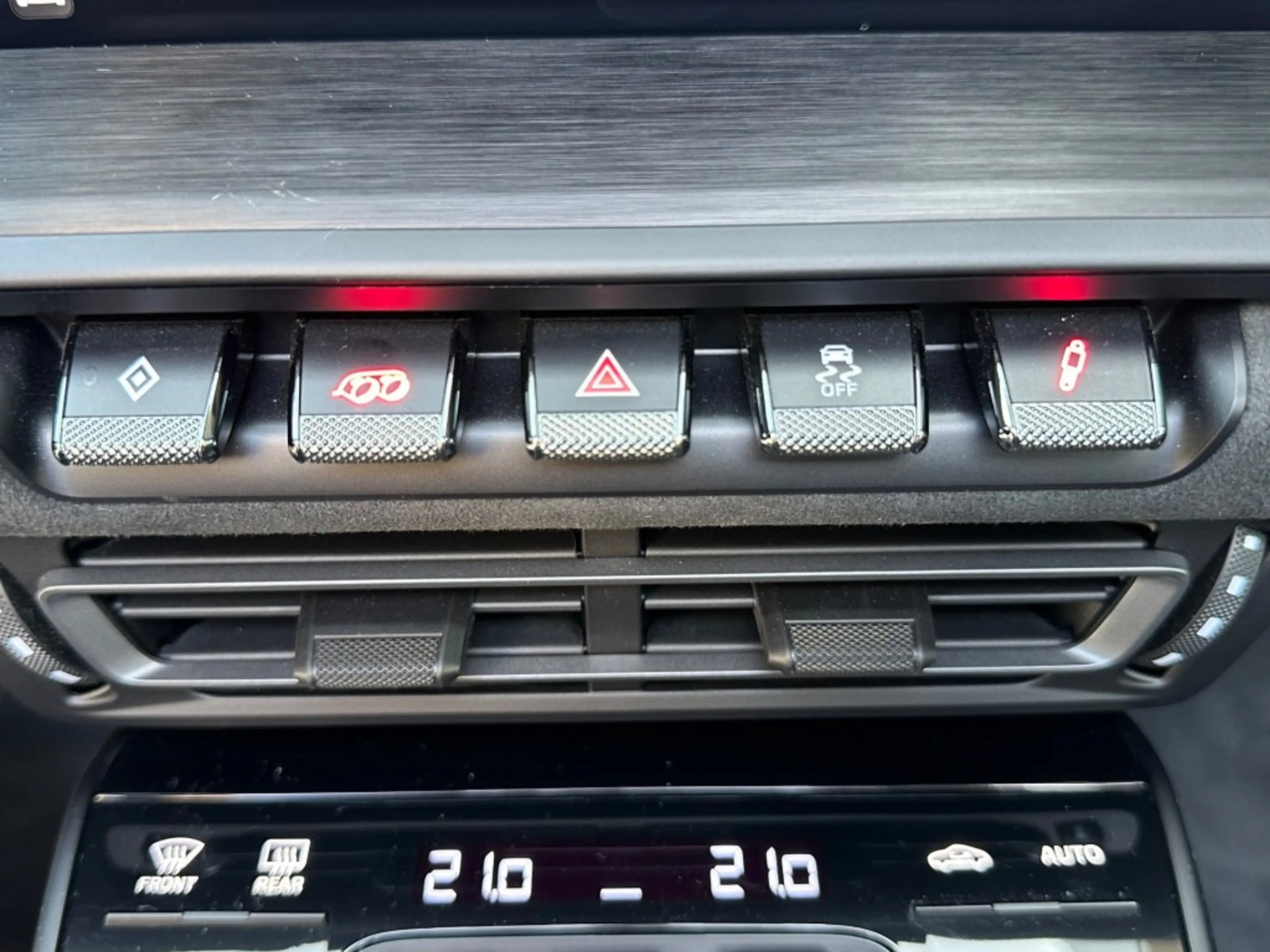 Porsche 992 3.0 TARGA 4 GTS Automaat Navi — photo 29