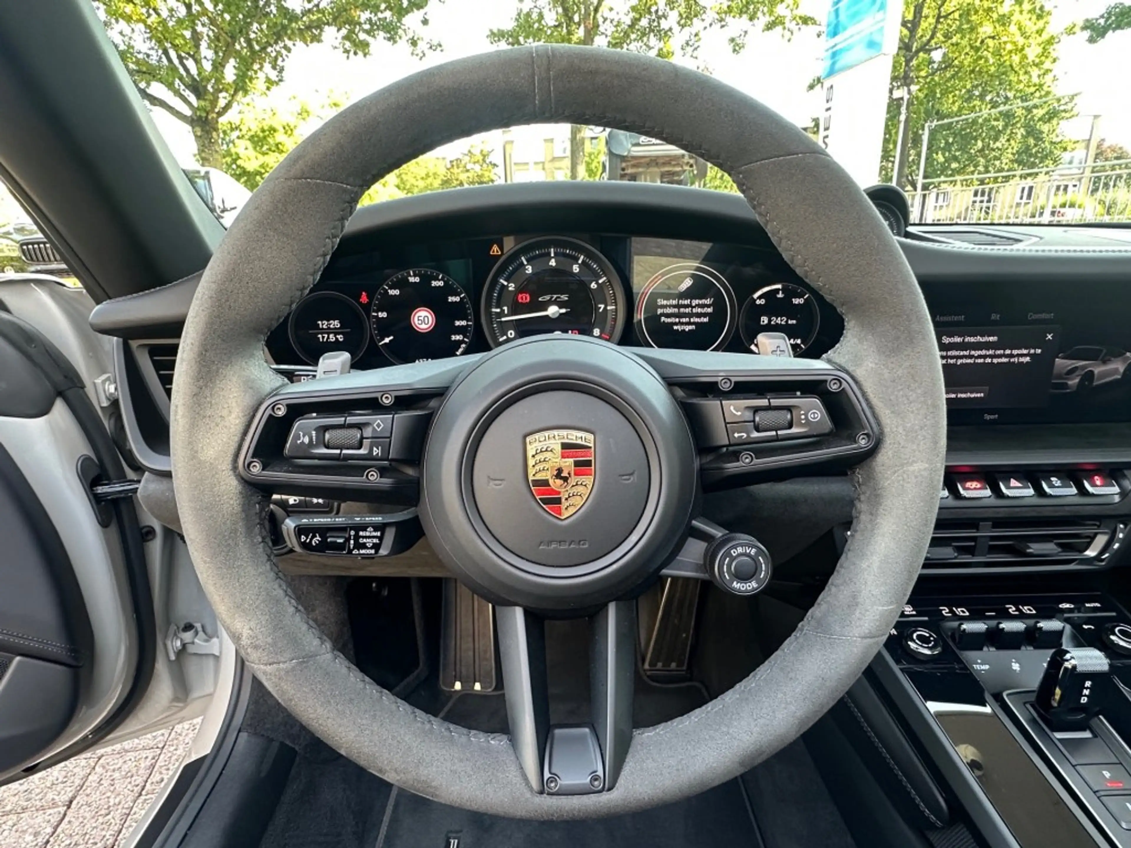 Porsche 992 3.0 TARGA 4 GTS Automaat Navi — photo 19