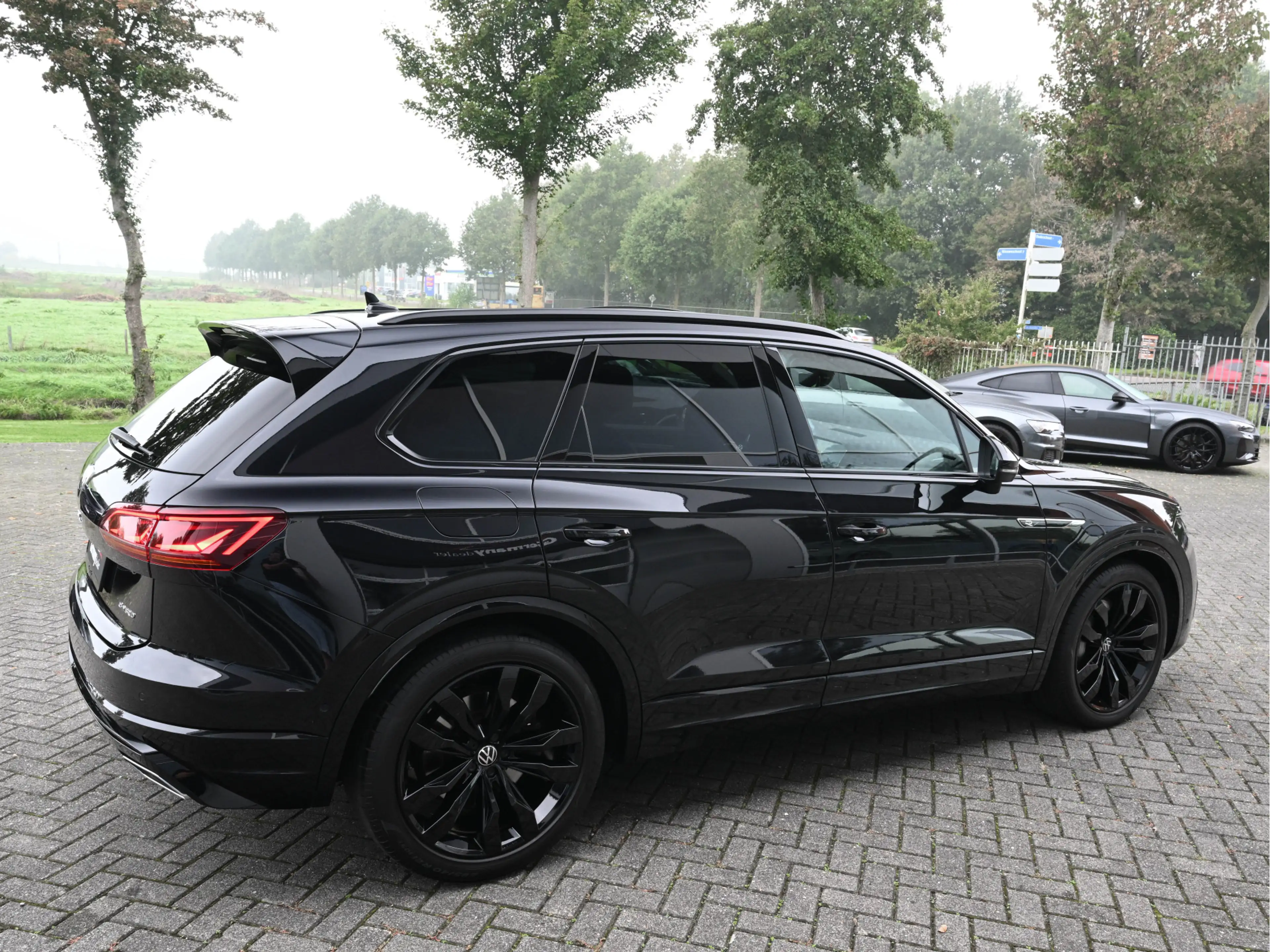 Volkswagen Touareg 3.0 TSi eHybrid 4MOTION R Pano Lucht Leder-Belucht — photo 9