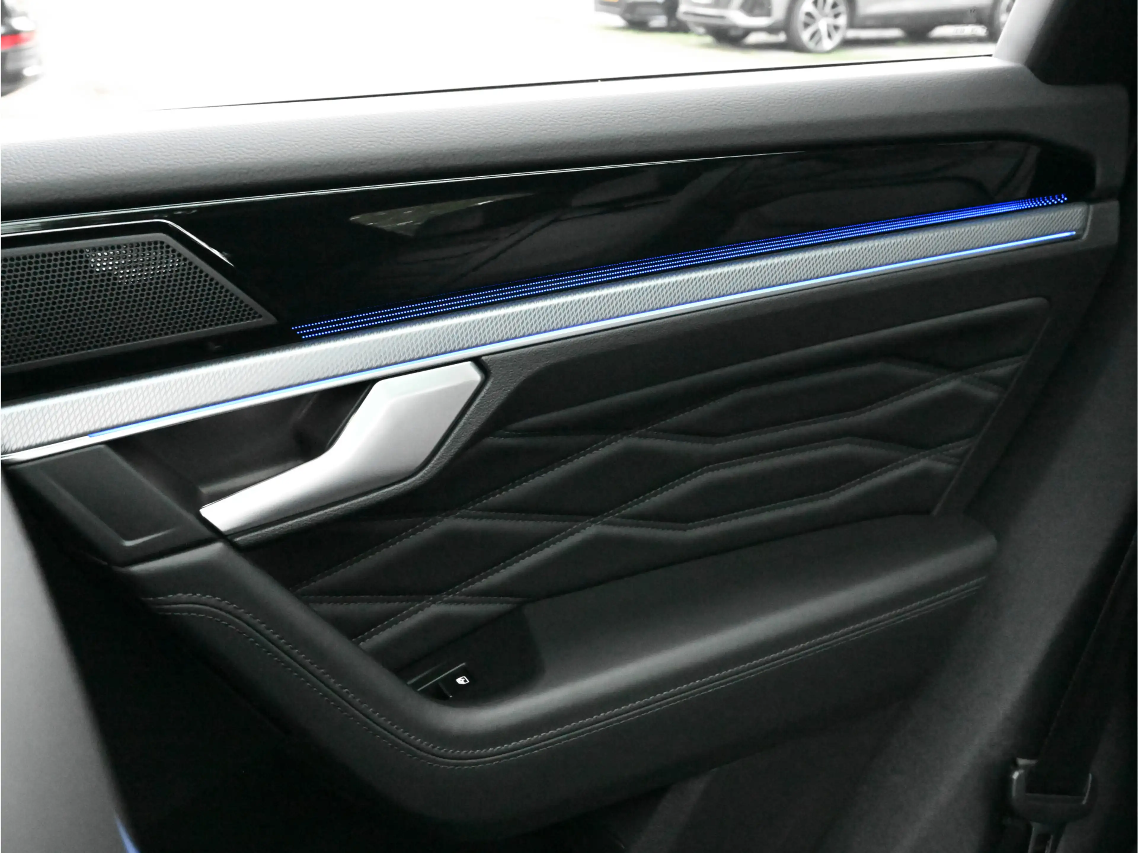 Volkswagen Touareg 3.0 TSi eHybrid 4MOTION R Pano Lucht Leder-Belucht — photo 49
