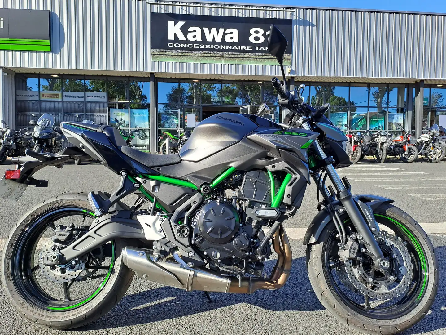 Kawasaki Z 650 Zwart - 2