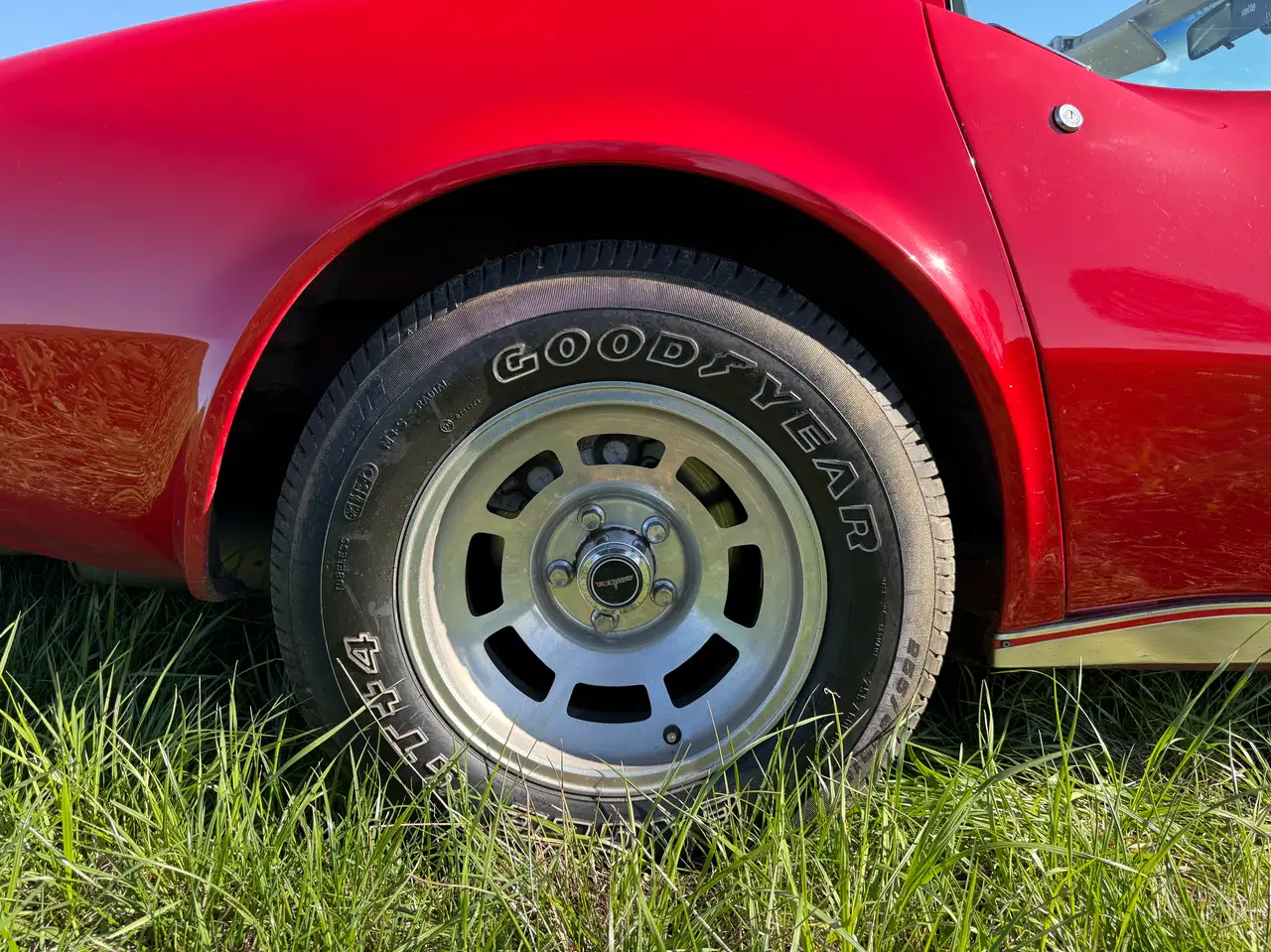 Corvette C3 5.7 V8 Automatic, foto 7