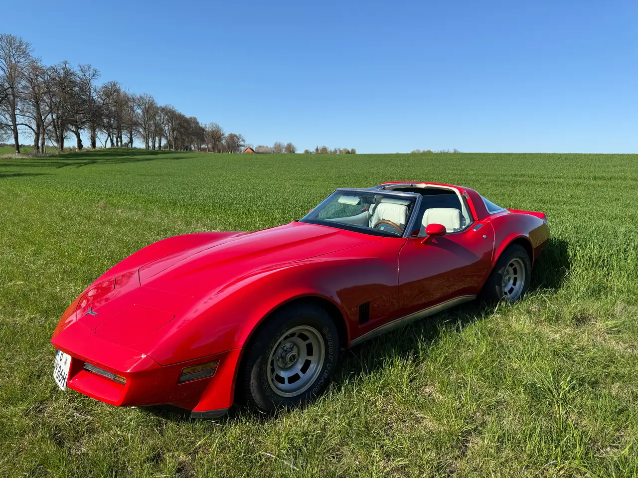 Corvette C3 5.7 V8 Automatic, foto 1