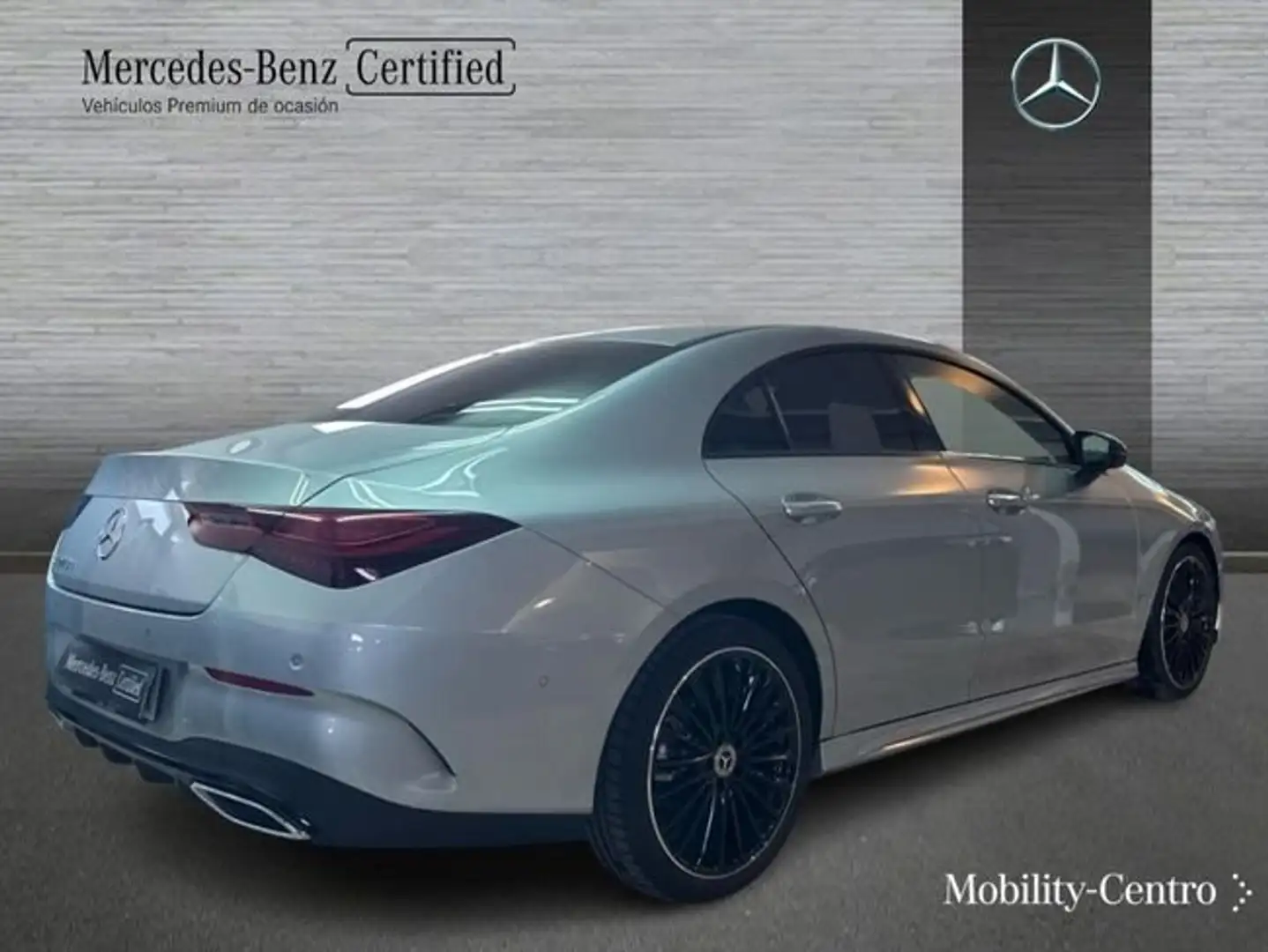 Mercedes-Benz CLA 220 220d Plateado - 2