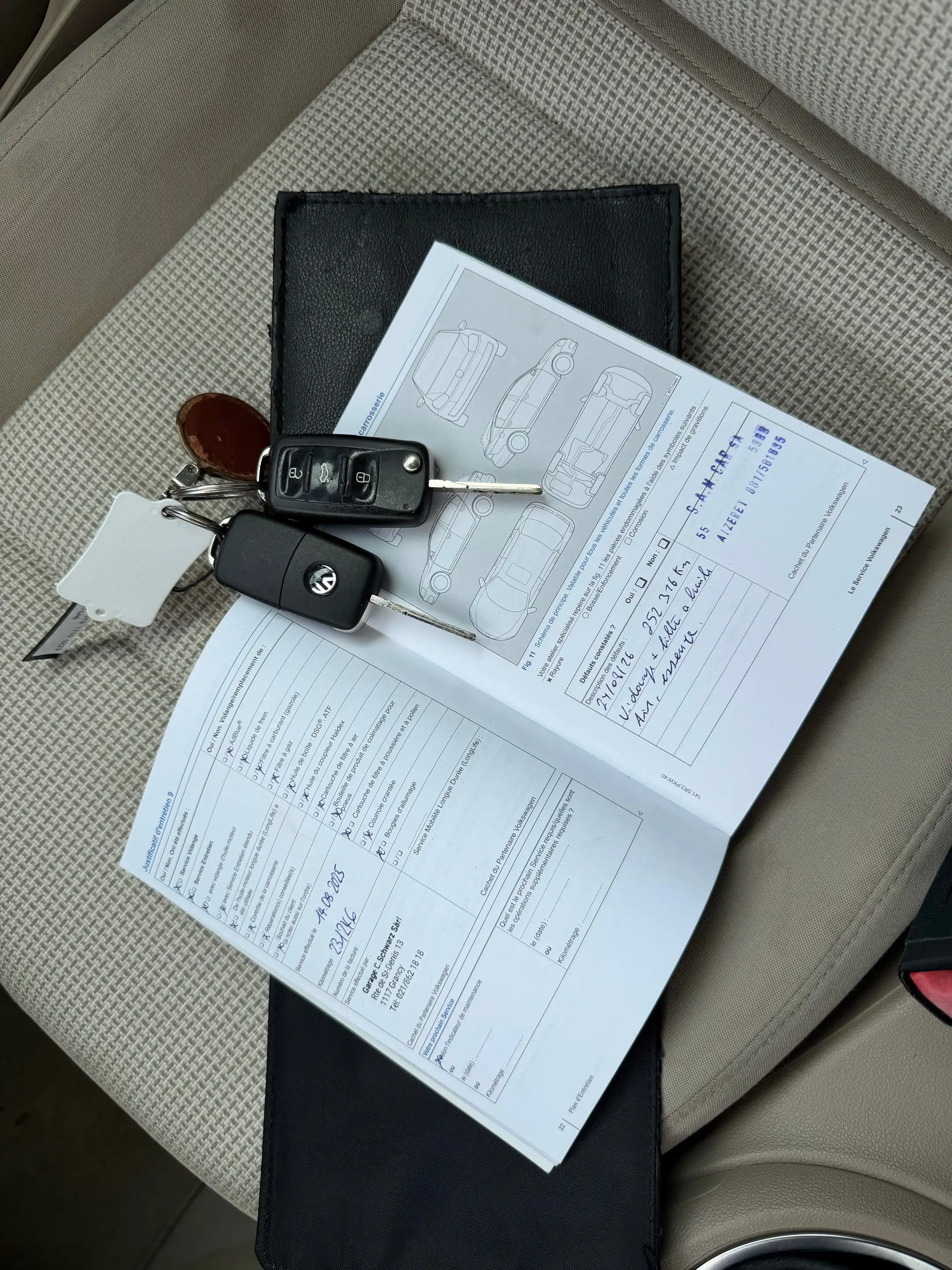 Volkswagen Beetle Beetle Cabriolet 1.2 TSI Design BMT — photo 15