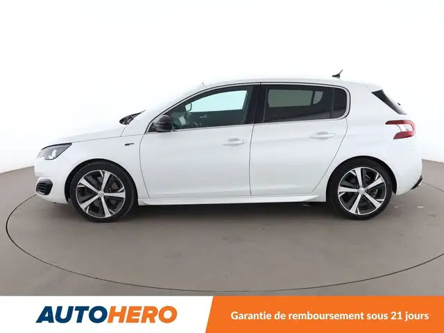 Peugeot 308 view 3