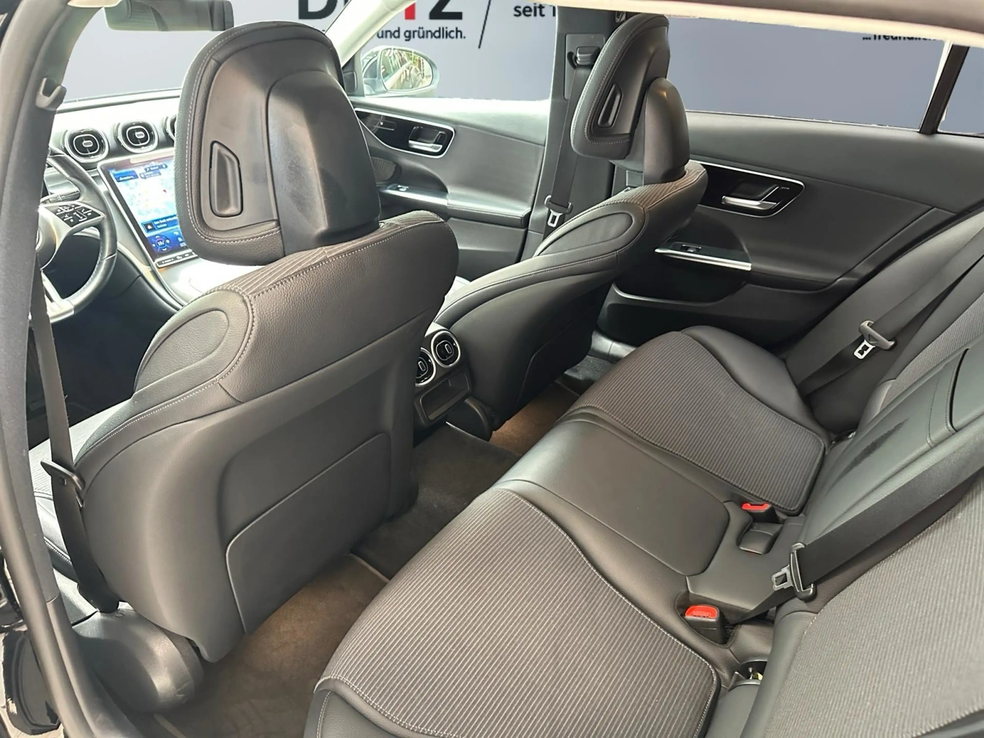 Mercedes-Benz C 300 e T Avantgarde*9G*LED*NAVI*KAM*DISTR*WIDE — photo 29