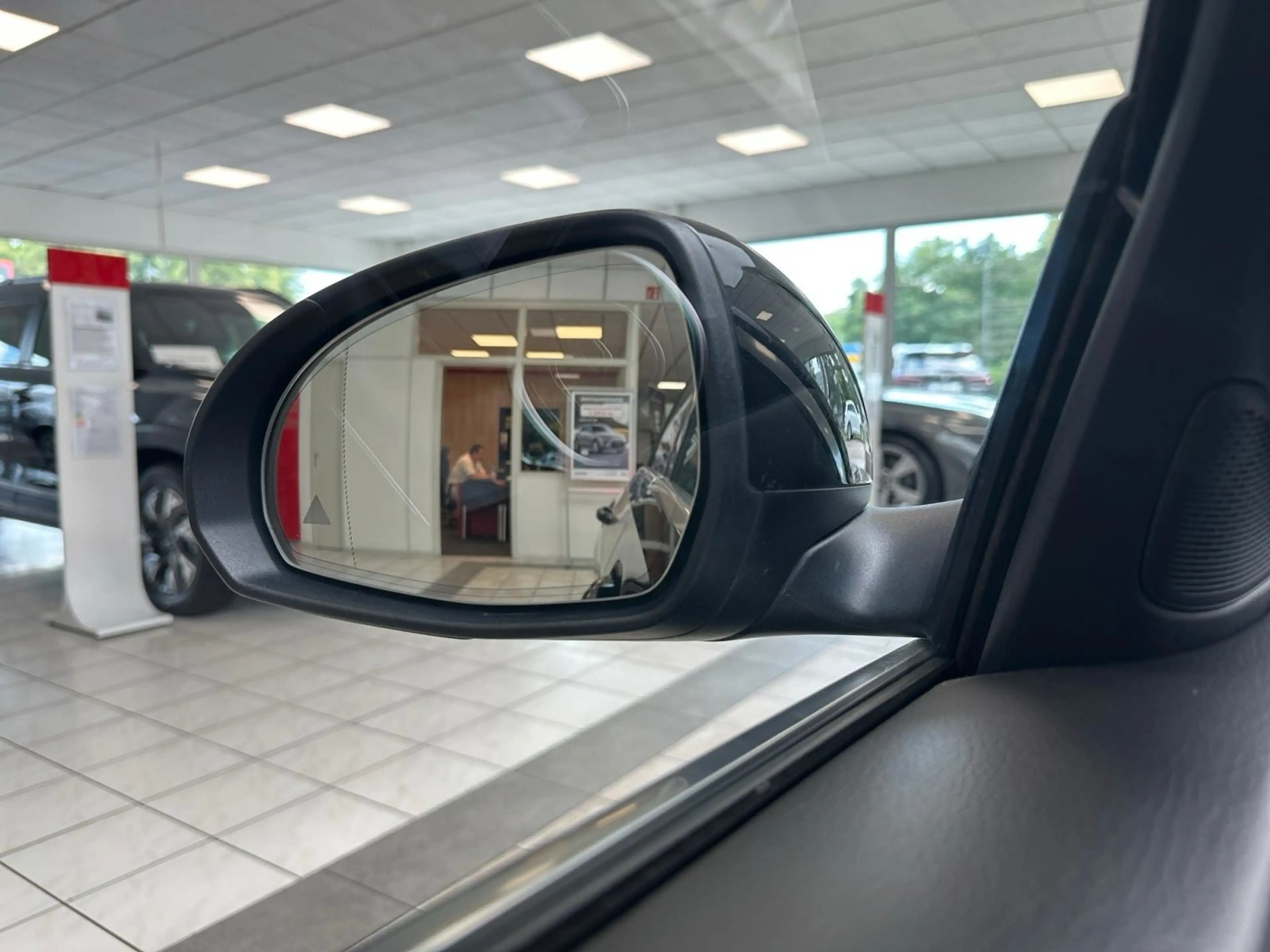 Mercedes-Benz C 300 e T Avantgarde*9G*LED*NAVI*KAM*DISTR*WIDE — photo 27