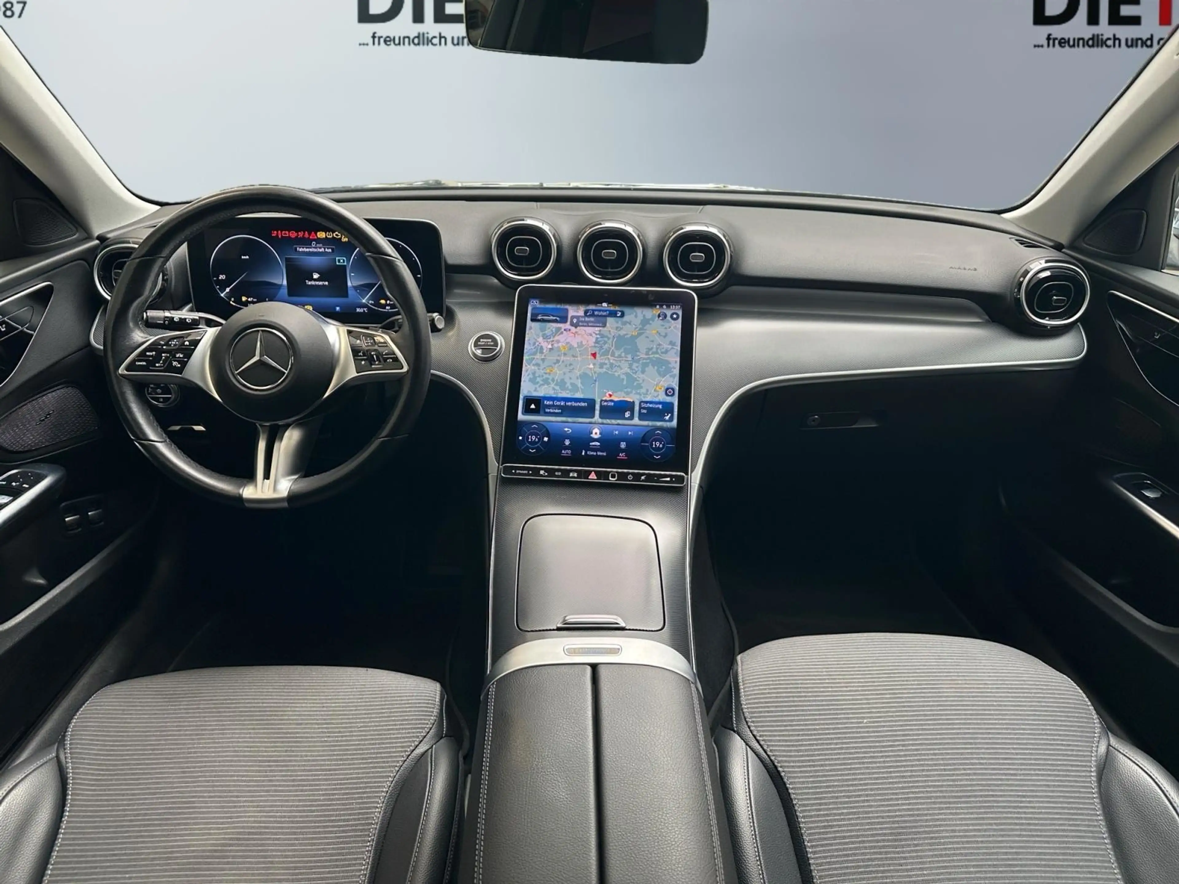 Mercedes-Benz C 300 e T Avantgarde*9G*LED*NAVI*KAM*DISTR*WIDE — photo 11