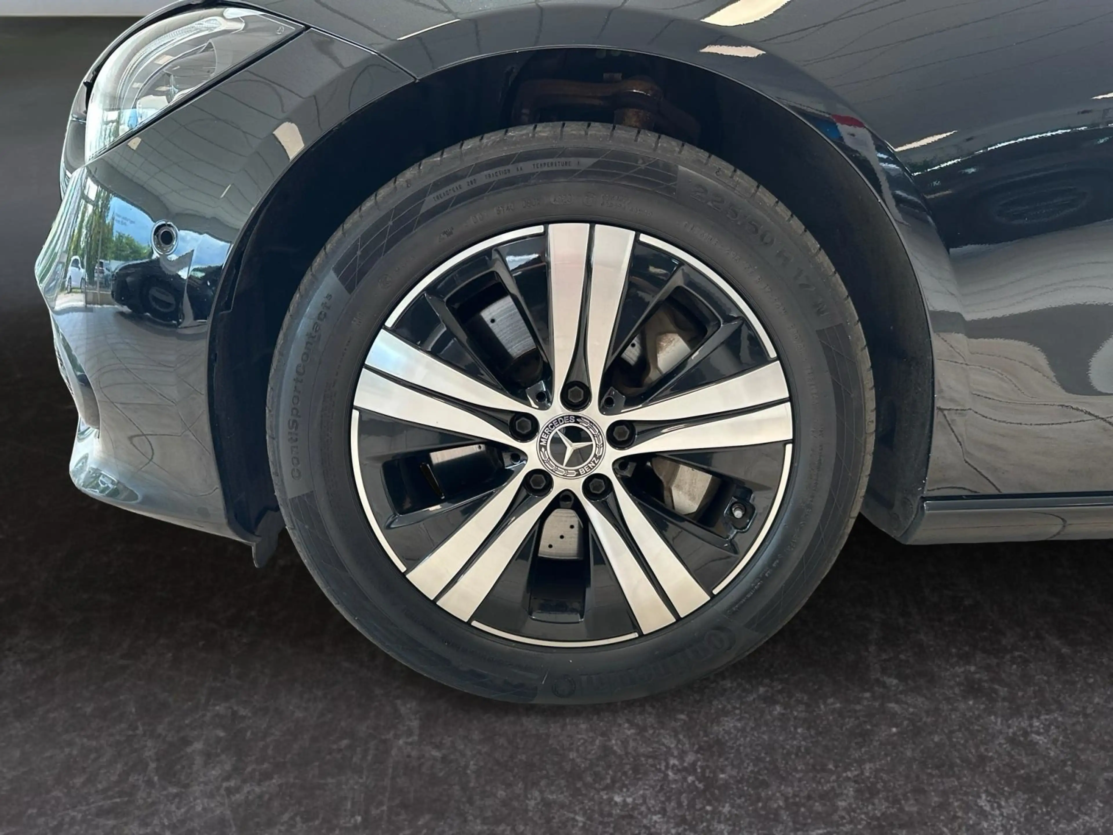 Mercedes-Benz C 300 e T Avantgarde*9G*LED*NAVI*KAM*DISTR*WIDE — photo 9
