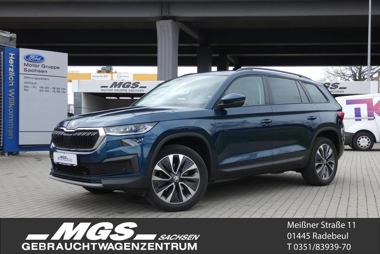 Skoda Kodiaq 1.5 TSI "Tour" DSG #NAVI #AHZV #PDC #SHZ Blau - 1