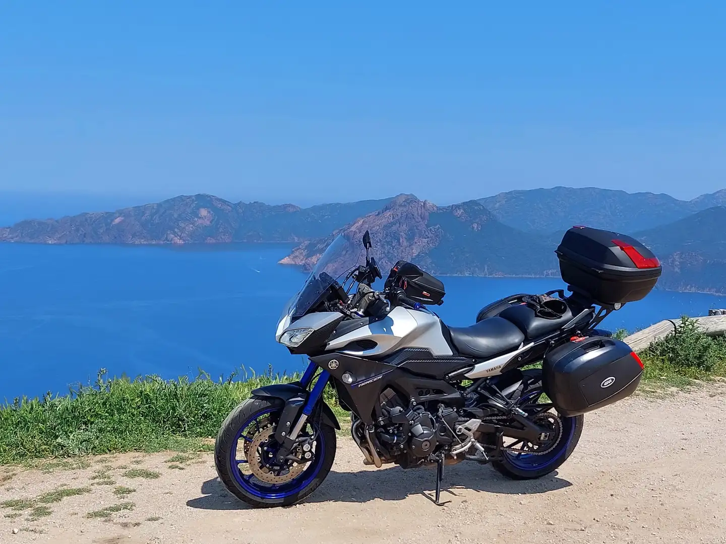 Yamaha Tracer 900 Gris - 1