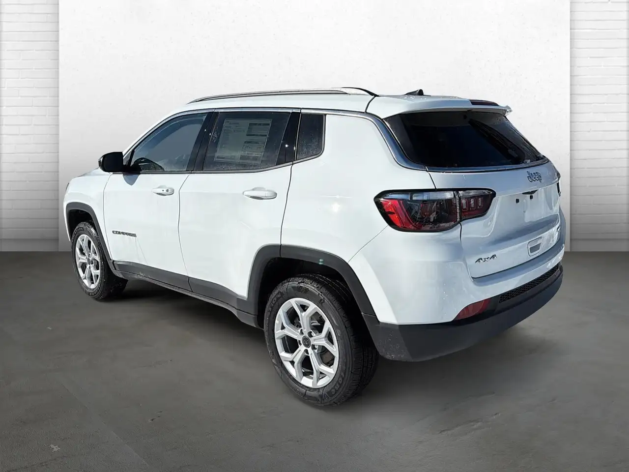 Jeep Compass снимка Jeep Compass