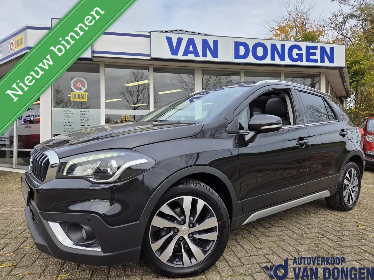 Suzuki S-Cross 1.4 Boosterjet AllGrip Stijl | Automaat | Panorama Zwart - 1