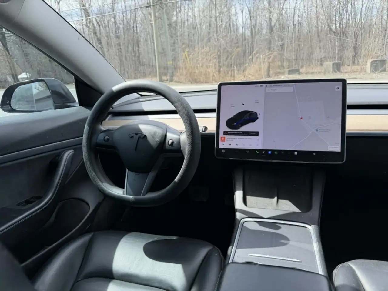 Tesla Model 3 снимка Tesla Model 3