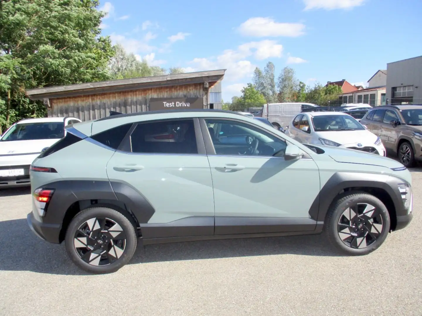 Hyundai KONA HEV (SX2) Comfort Line 1.6 GDI 2WD HEV k7hc1 Grün - 2