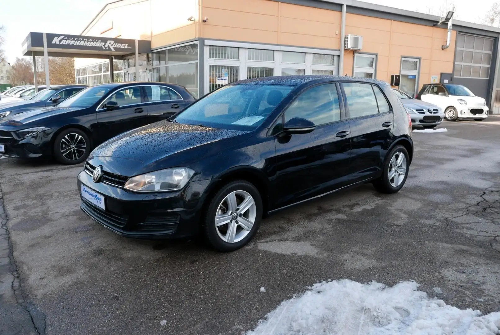 Volkswagen Golf VII Lim. Comfortline/NAVI/ALLWETTER Schwarz - 2