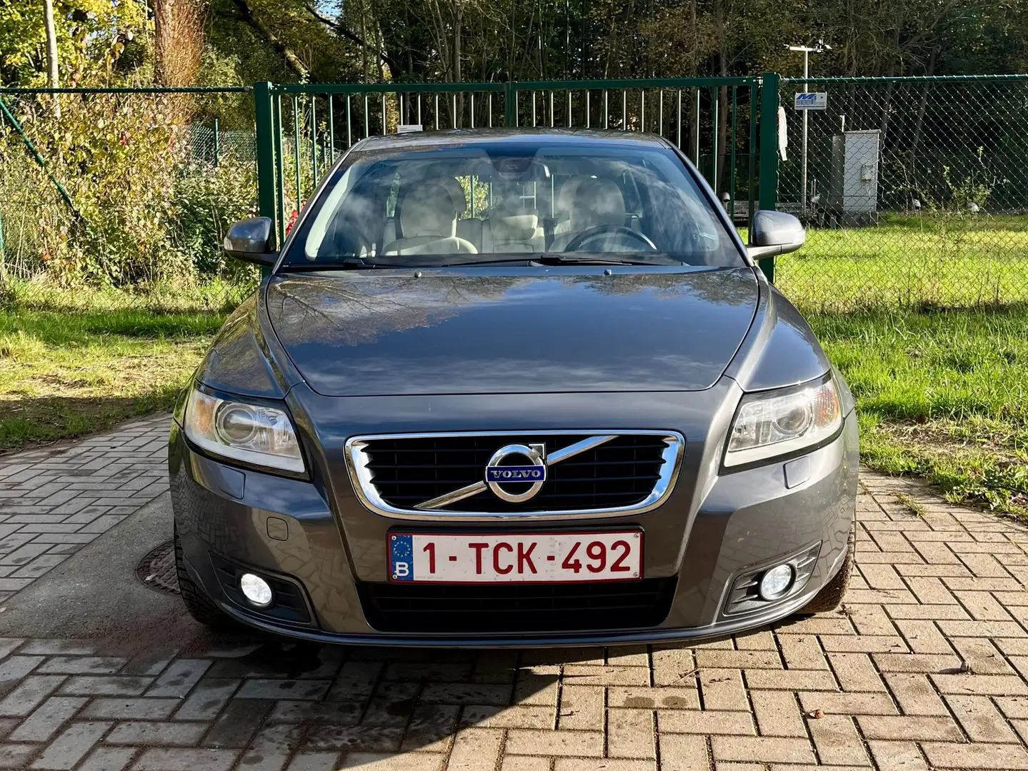 Volvo V50 V50 D2 Limited Edition Gris - 2