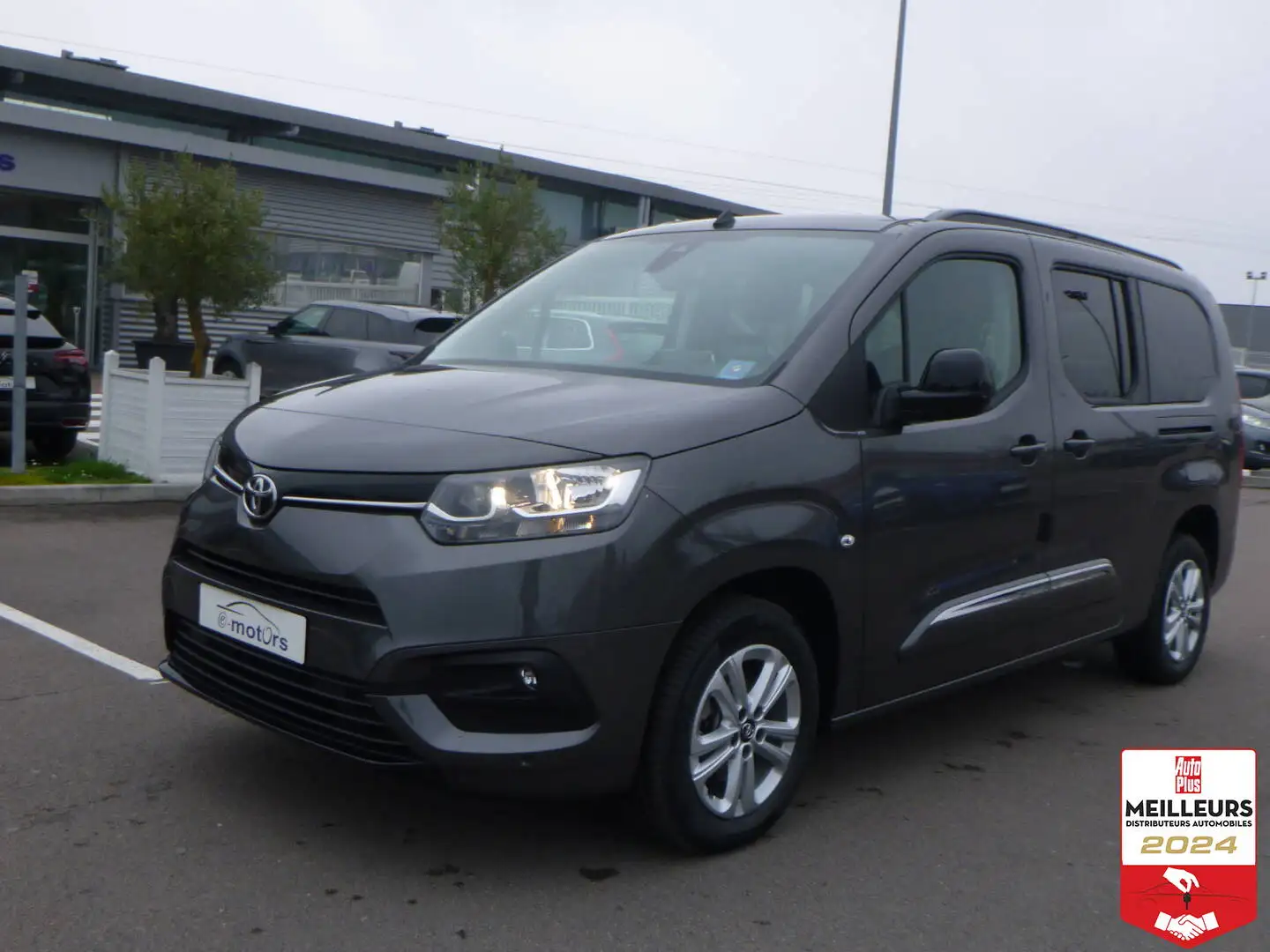 Toyota Proace City Proace City Verso Long Executive 130 D-4D BVA8 +7  Gris - 1