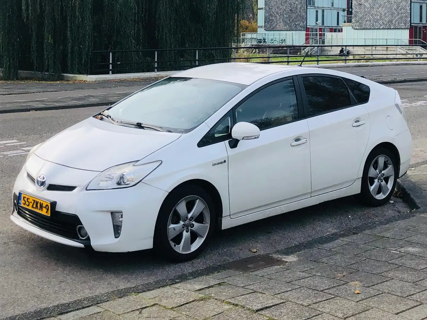 Toyota Prius Prius 1.8 Business Alb - 2