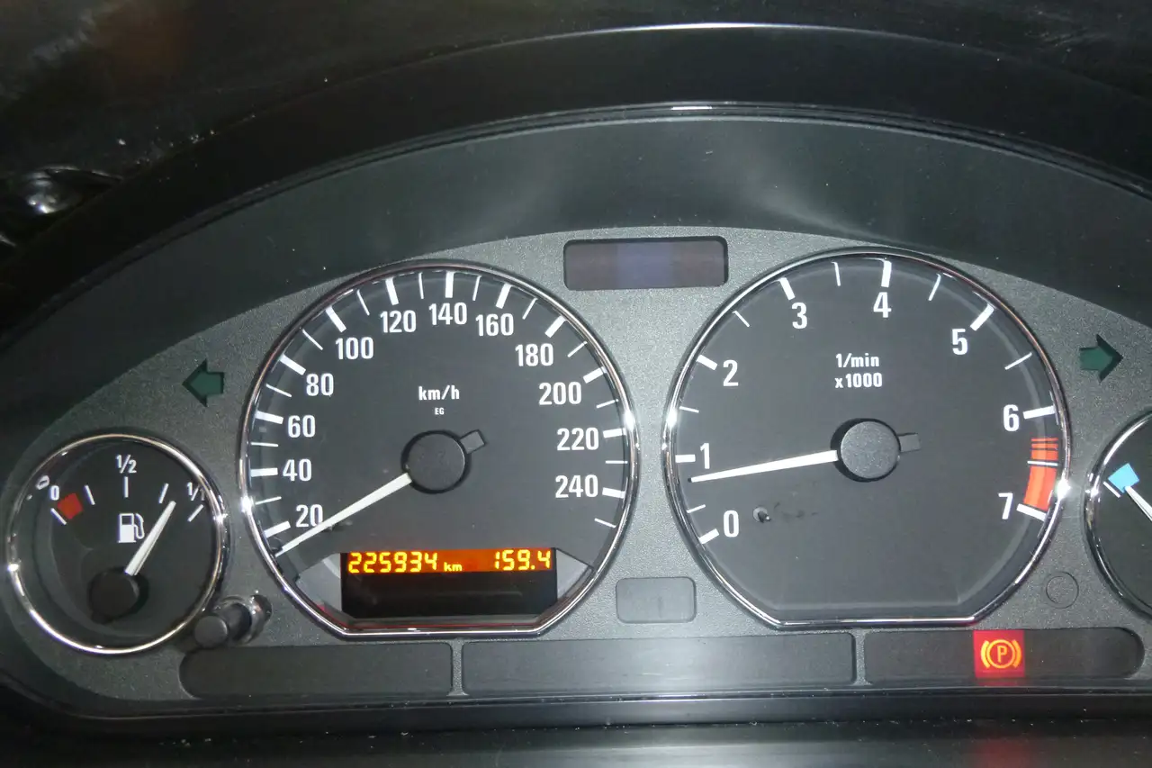 BMW Z3 1.9, foto 9