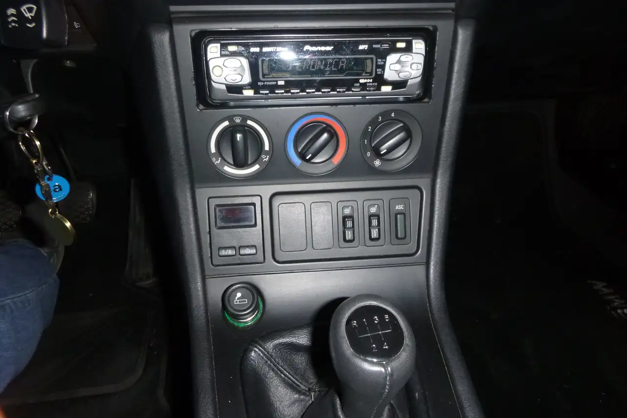 BMW Z3 1.9, foto 10