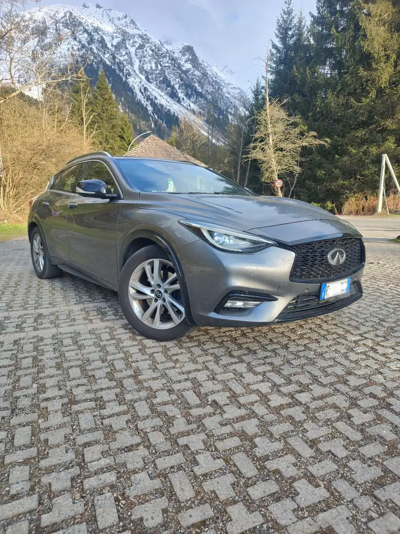 Infiniti Q30 2.2d Premium Tech awd 170cv dct - 2