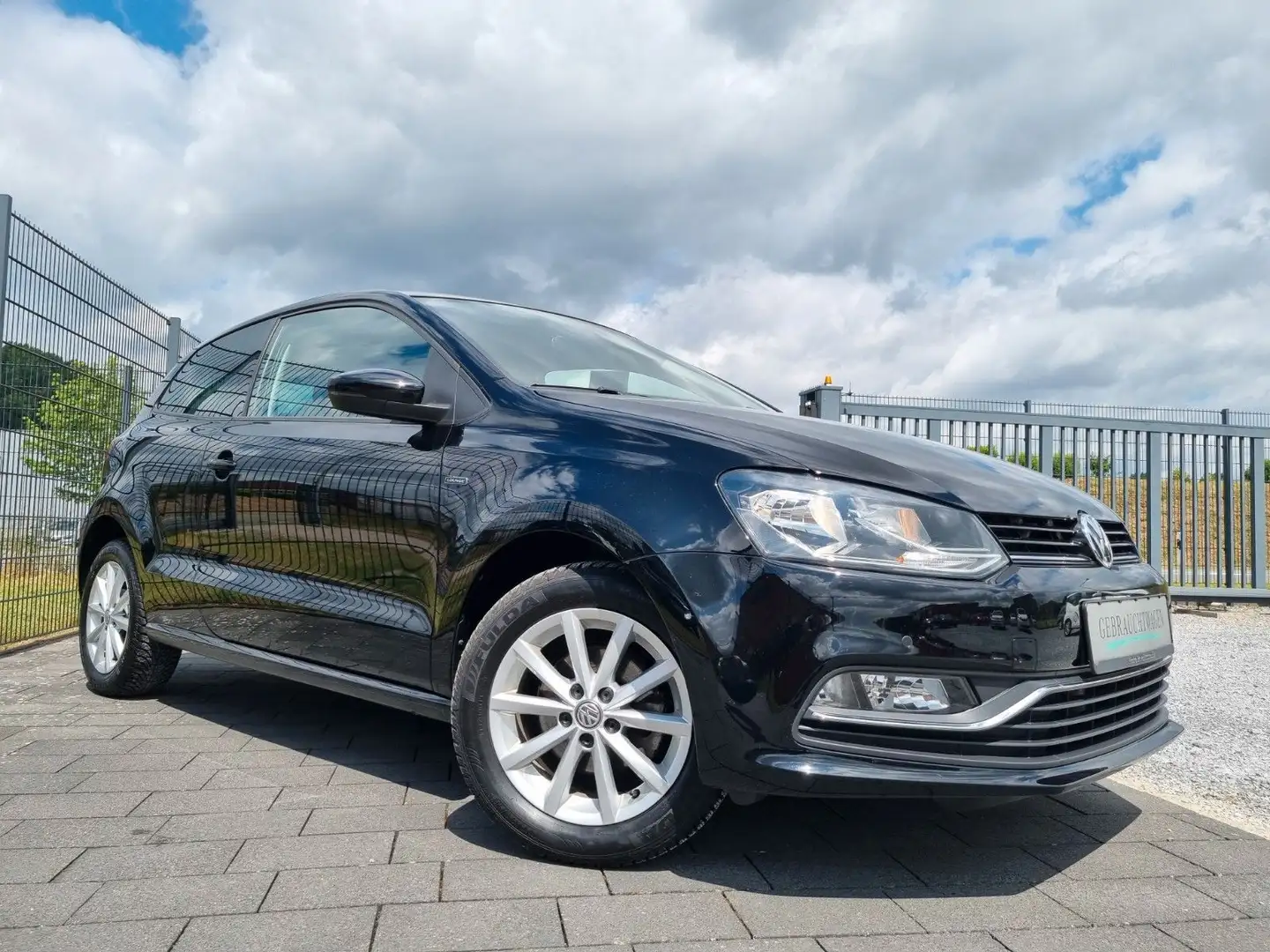 Volkswagen Polo V Lounge Aus 1 Hand/Ganzjahresreifen Noir - 1
