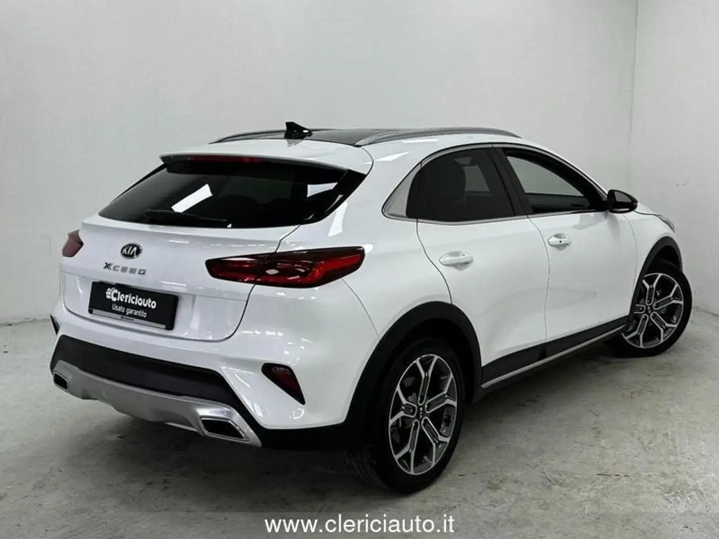 Kia XCeed 1.4 T-GDi DCT Evolution Lounge Pack (TETTO) Bianco - 2