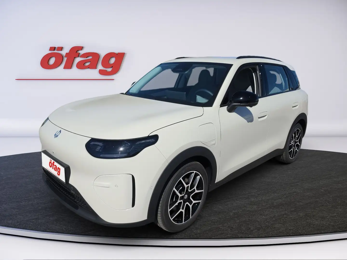 Leapmotor Pro Max 53,0 kWh ACC+LED+Navi Beige - 2