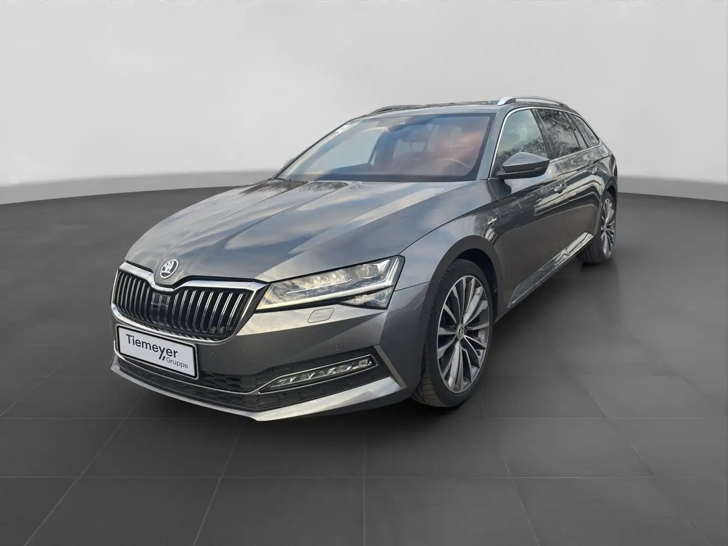 Skoda Superb Combi 2.0 TDI DSG 4x4 L&K LEDER KLIMASITZ Grau - 2