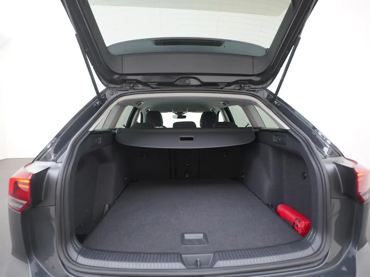 Volkswagen Golf 1.0 eTSI Active DSG Camera Stuurverwarming Z, миниатюра 28