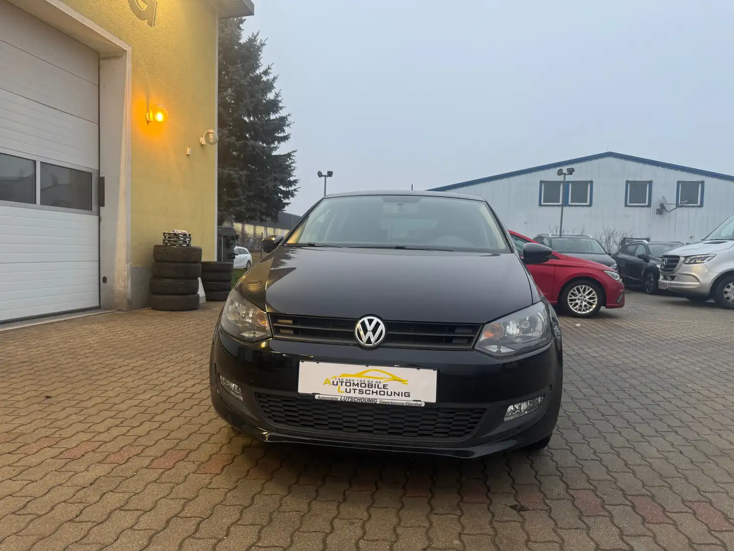 Volkswagen Polo 1.2 Comfort Schwarz - 1