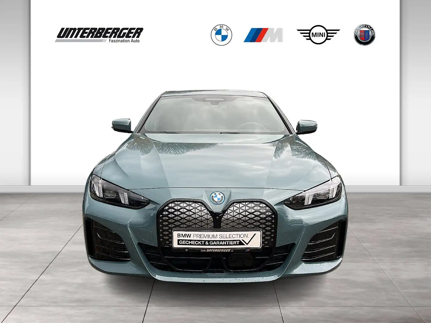BMW i4 xDrive40 Gran Coupé M Sportpaket HK HiFi DAB Grün - 2