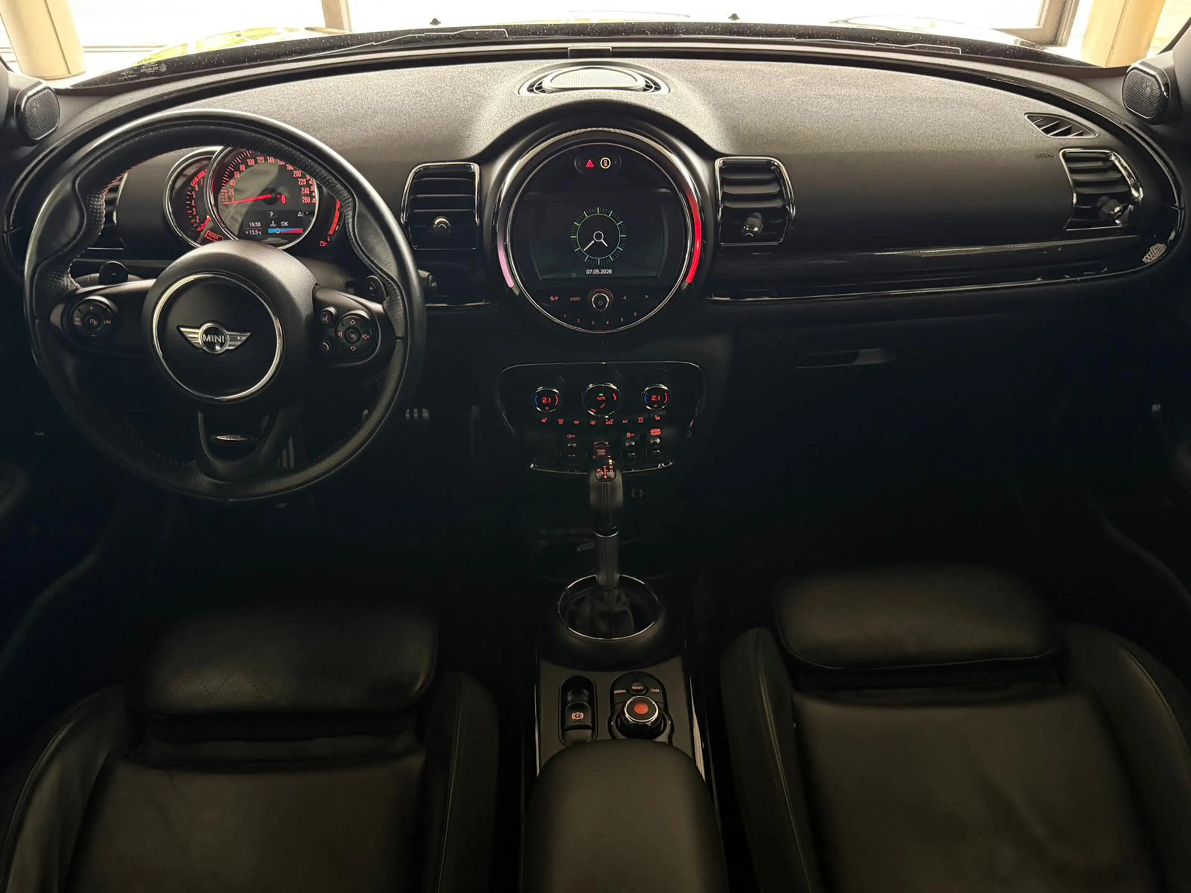 MINI John Cooper Works Clubman KAMERA KEYLESS SHZ 19 — photo 13
