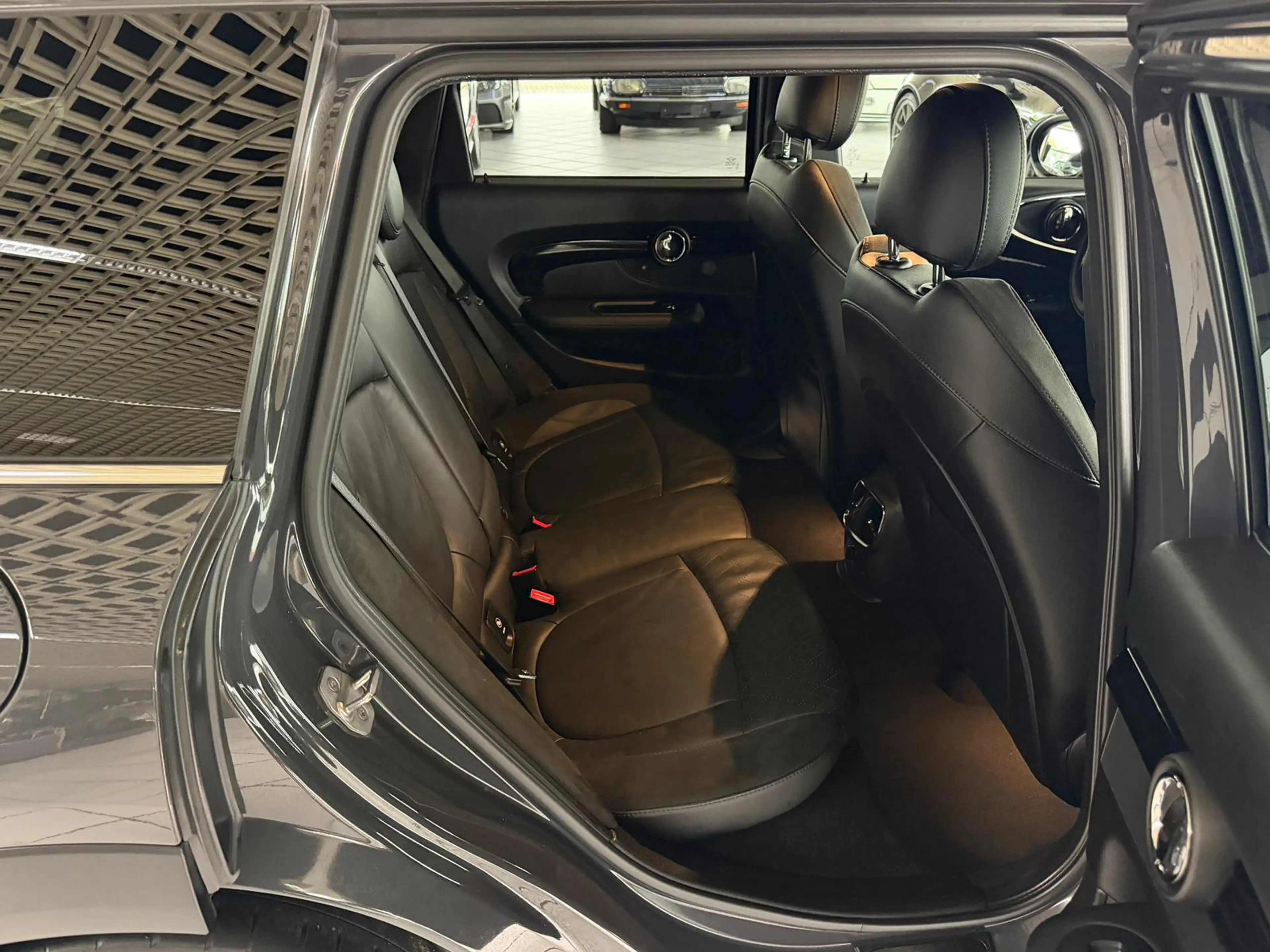 MINI John Cooper Works Clubman KAMERA KEYLESS SHZ 19 — photo 11