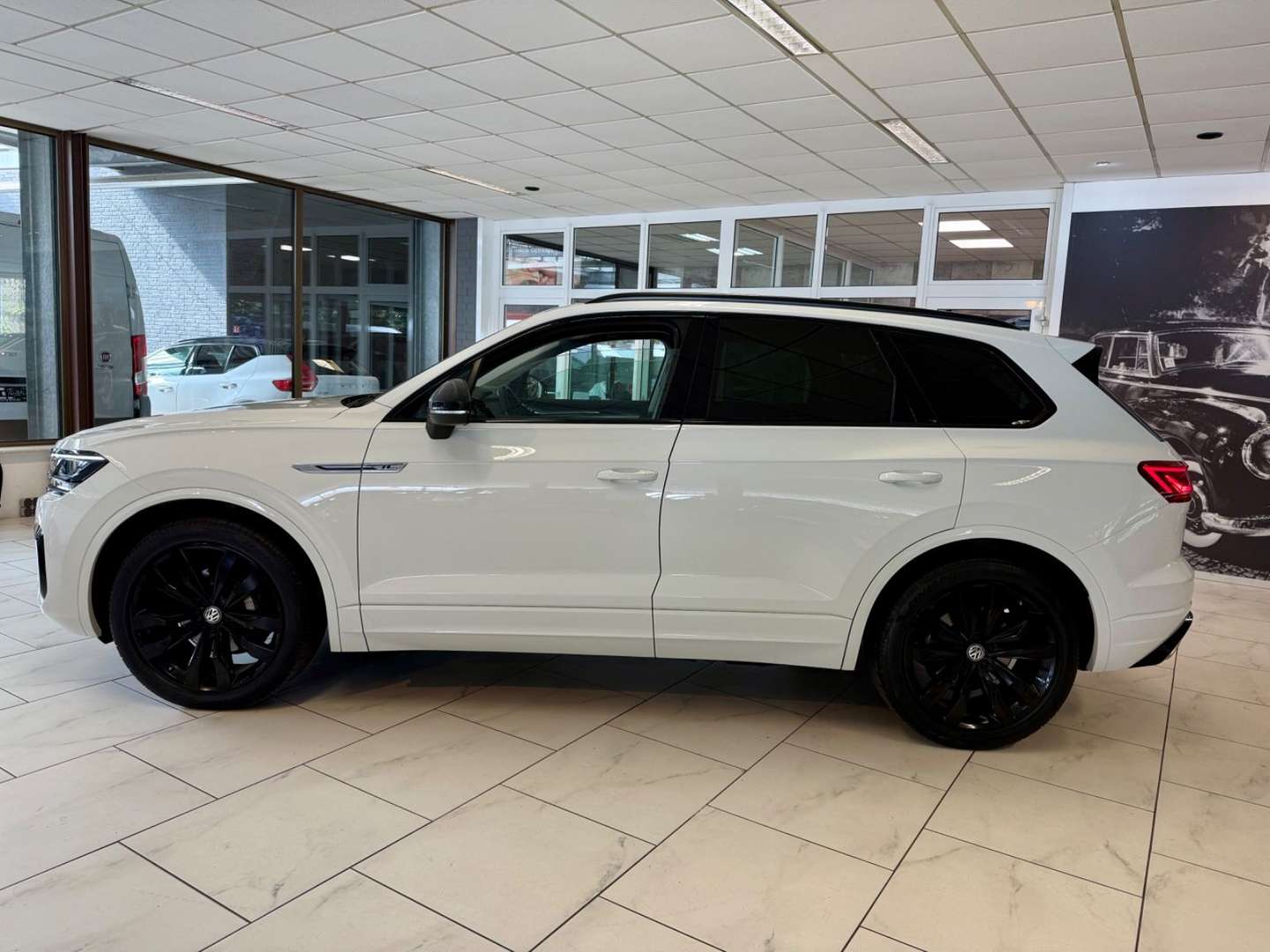 Volkswagen Touareg TDI 4Motion R-Line -  - Joinsteer - #4