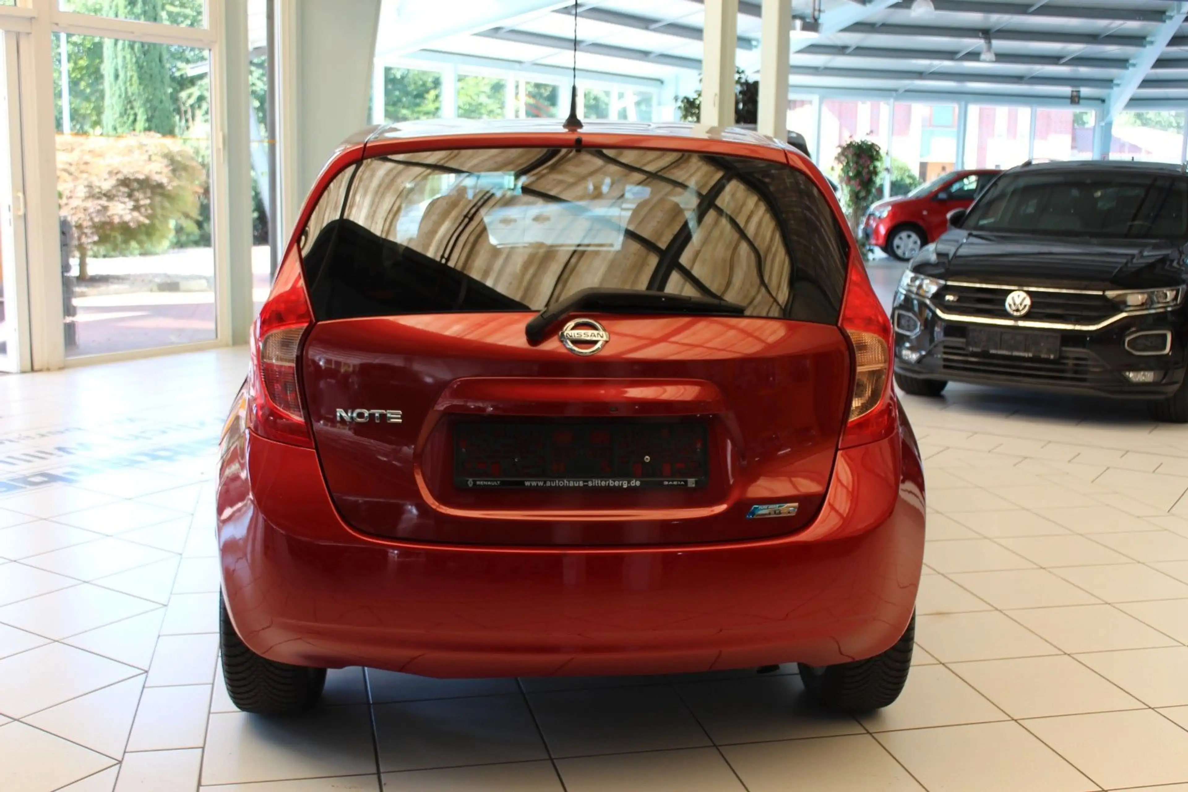 Nissan Note Tekna — photo 8