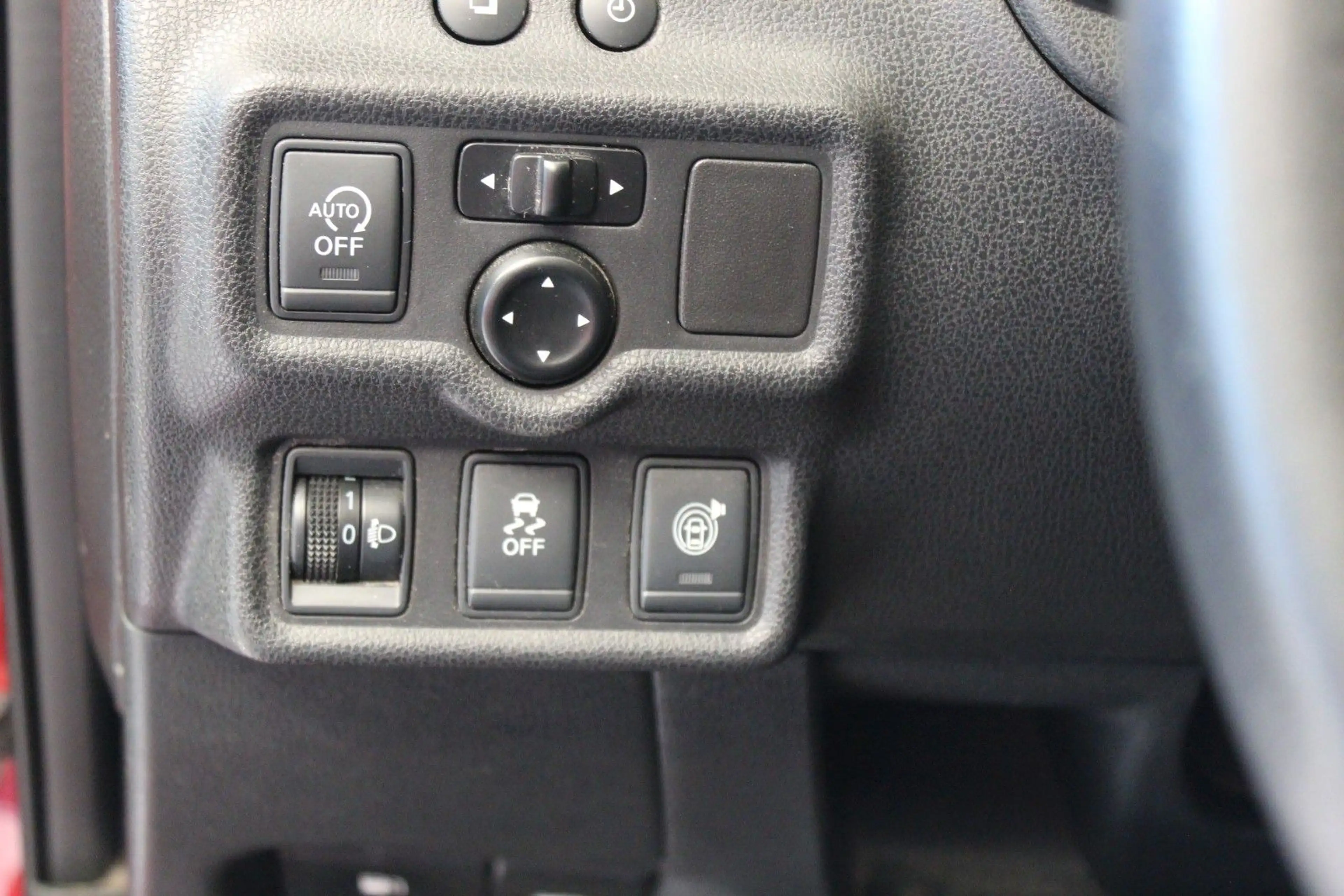 Nissan Note Tekna — photo 14