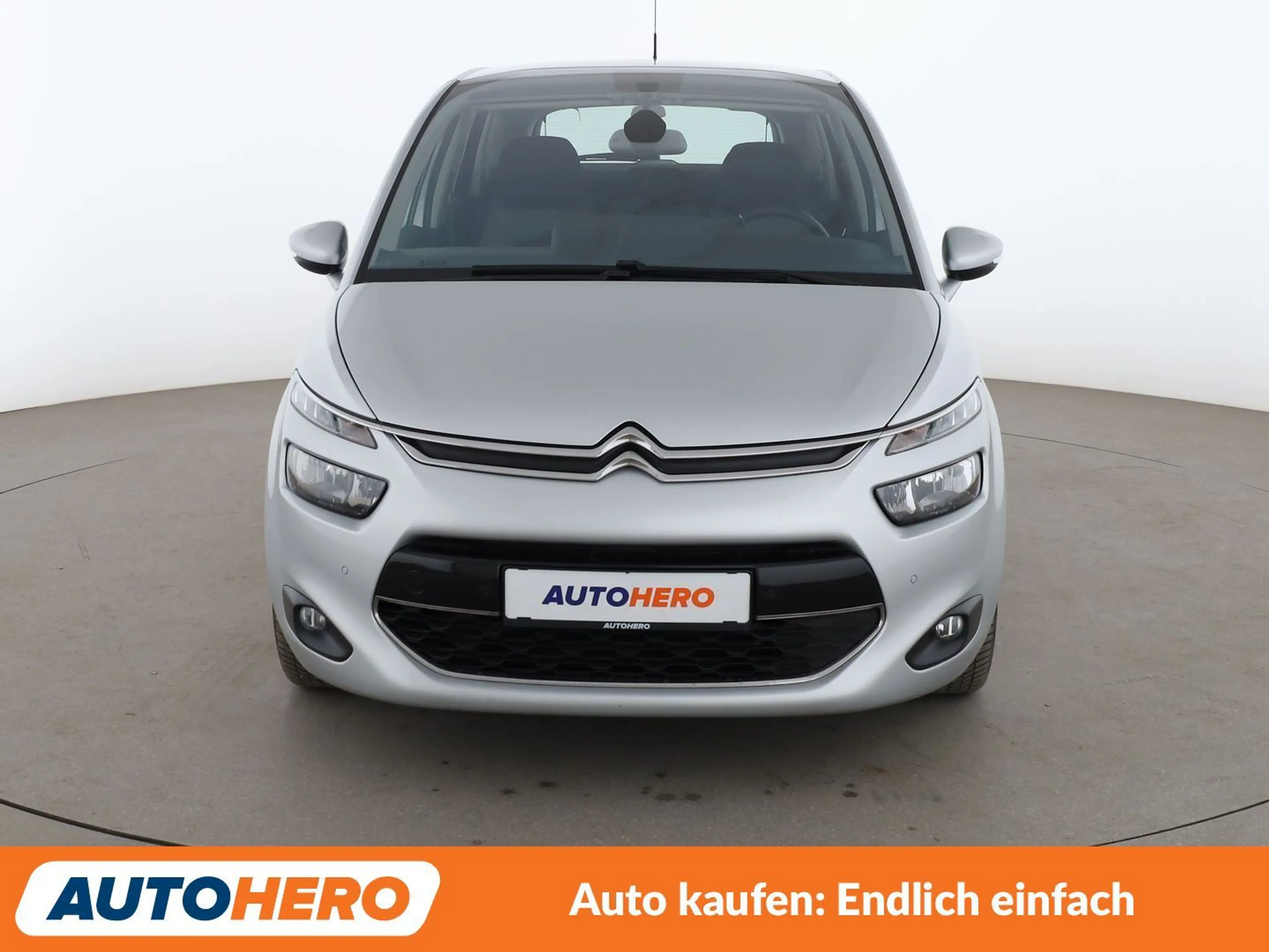 Citroen C4 Picasso 1.6 Blue-HDi Selection — photo 9