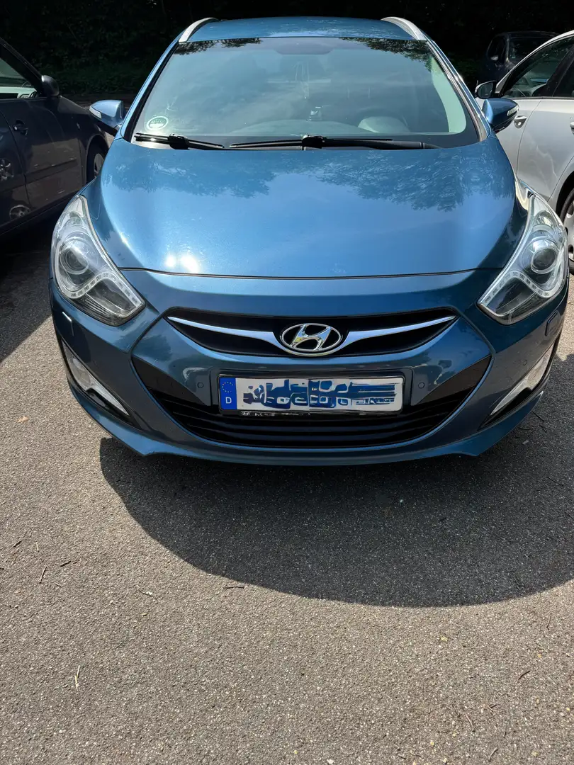 Hyundai i40 i40cw 1.7 CRDi AutomatikPremium Albastru - 1