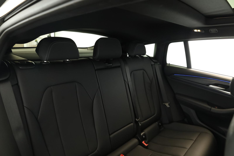 BMW X4 xDrive30d M Sport Matrix Pano NaviPro ACC AHK — photo 8