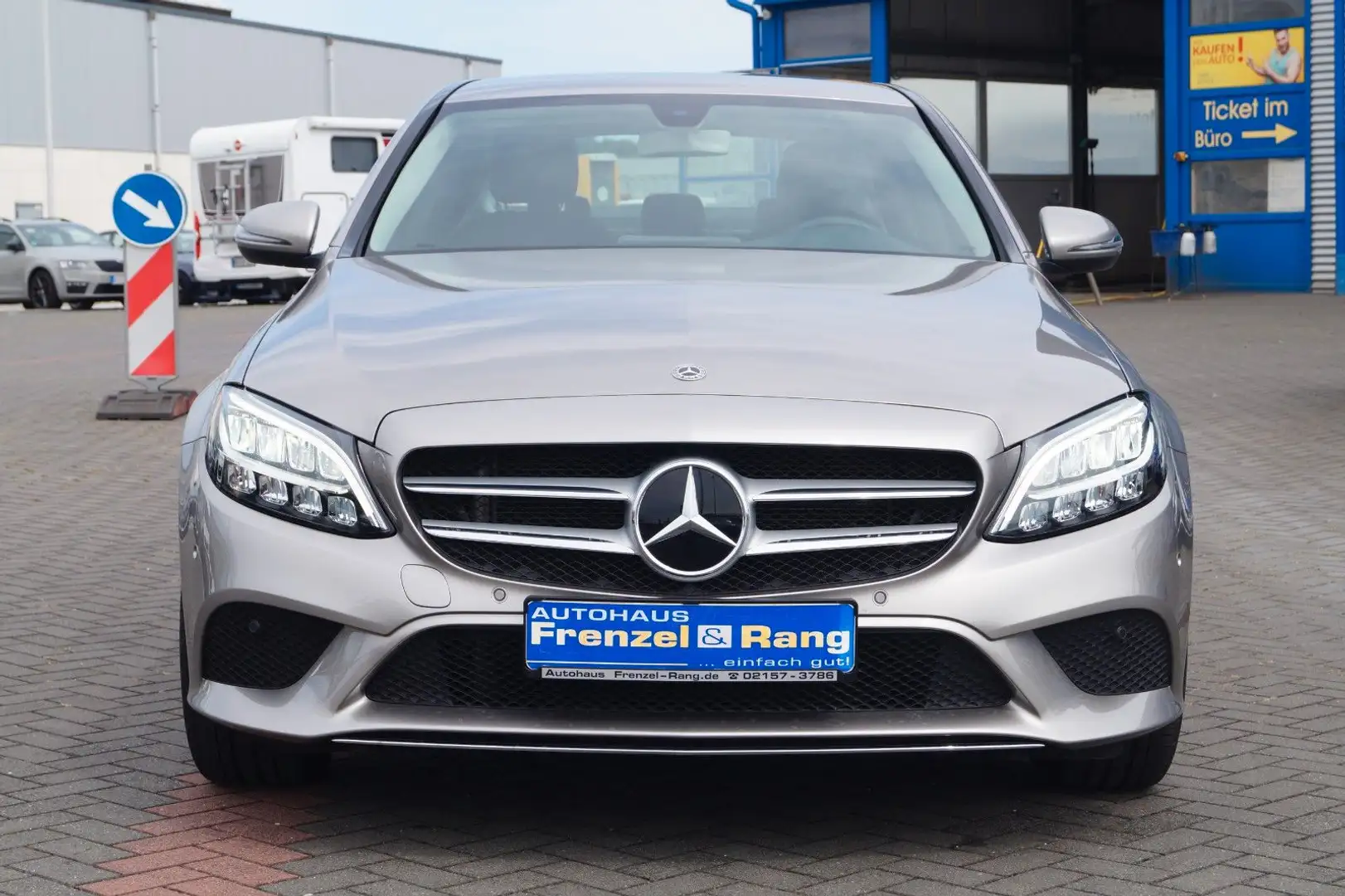 Mercedes-Benz C 180 *Garantie*LED*Navi*SHZ*Kamera*Front*Klima* Silber - 2