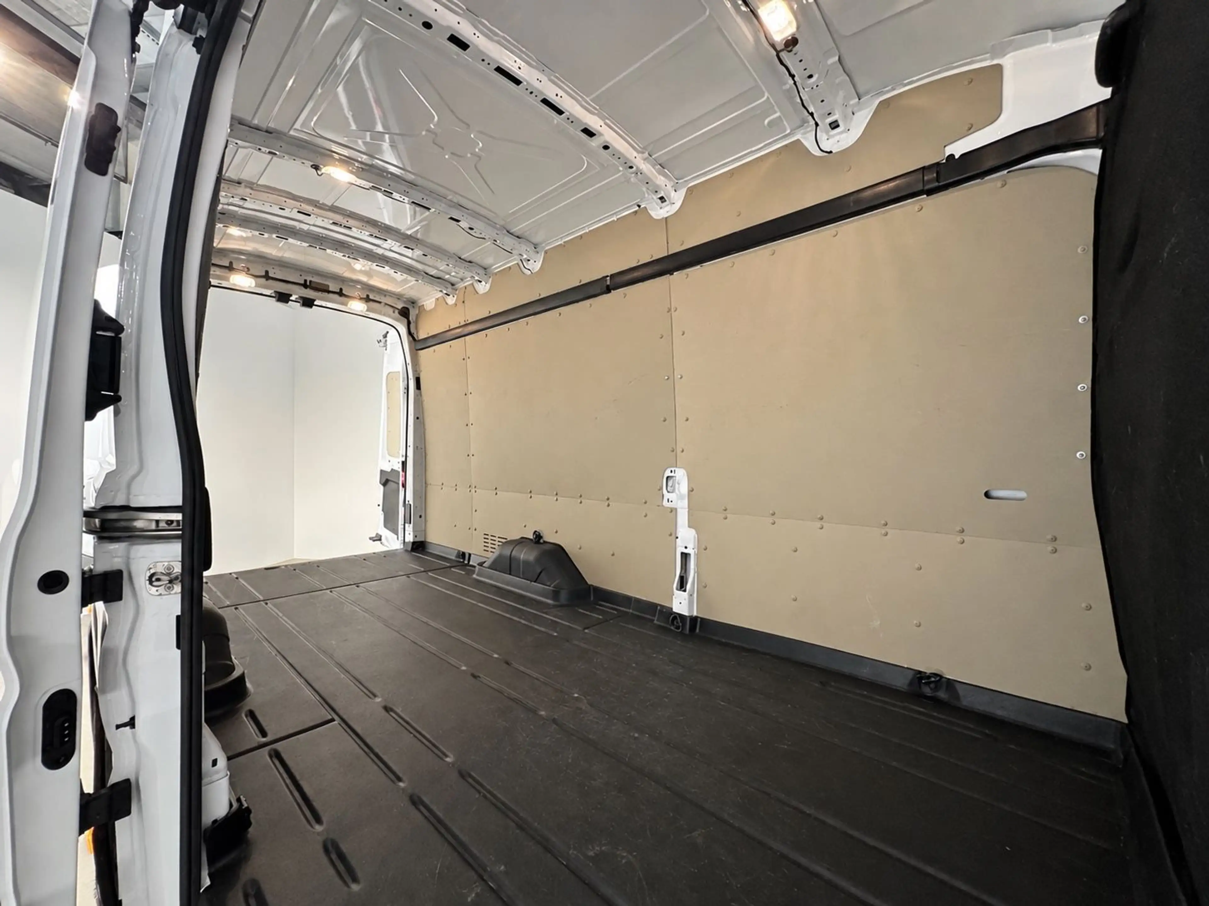 Ford Transit Kasten 350 L4H3 Trend *Virtual,Kamera* — photo 10