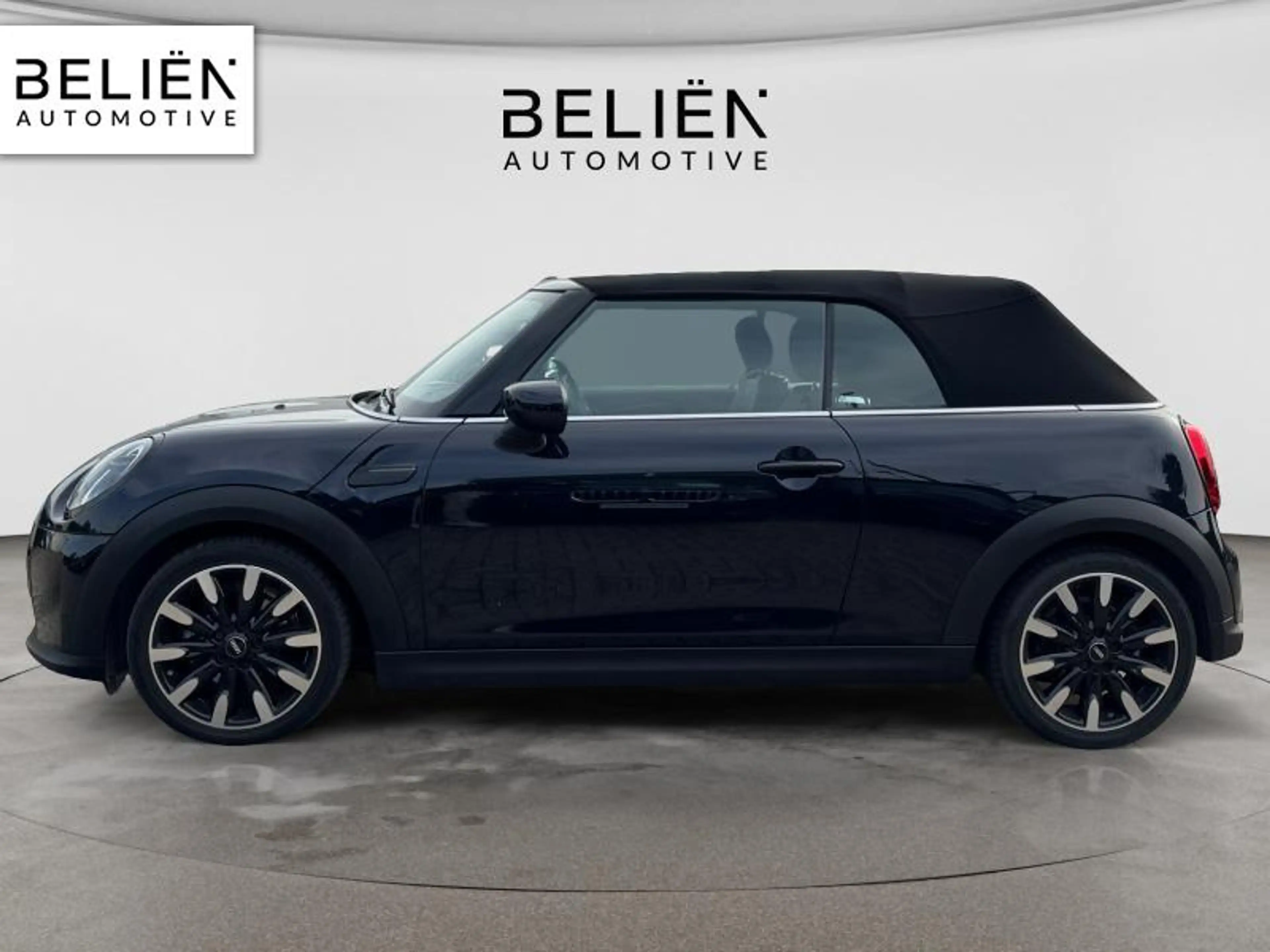 MINI Cooper Cabrio Classic trim — photo 5