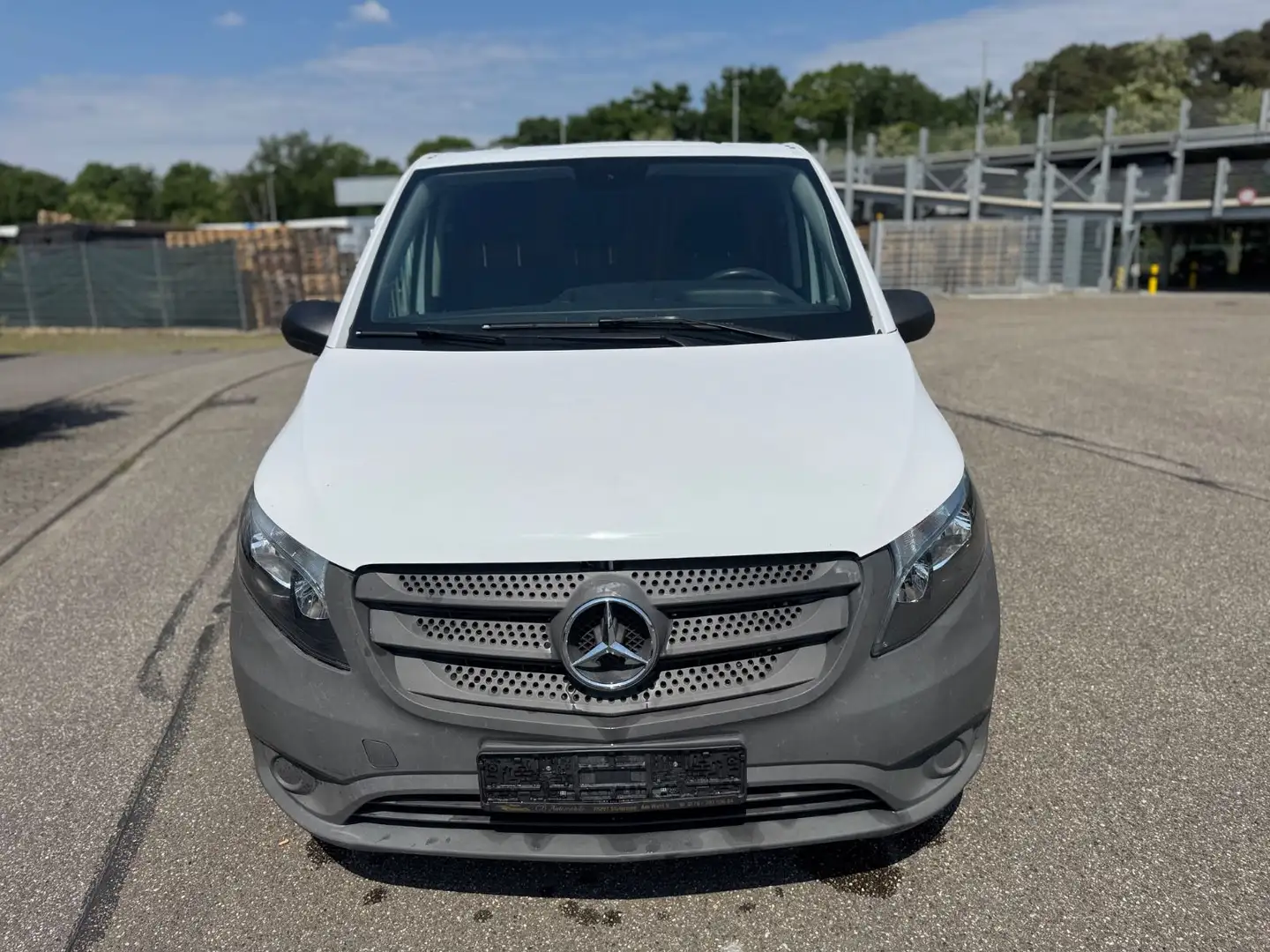 Mercedes-Benz Vito Kasten/UMBAU WOHNMOBIL Weiß - 2