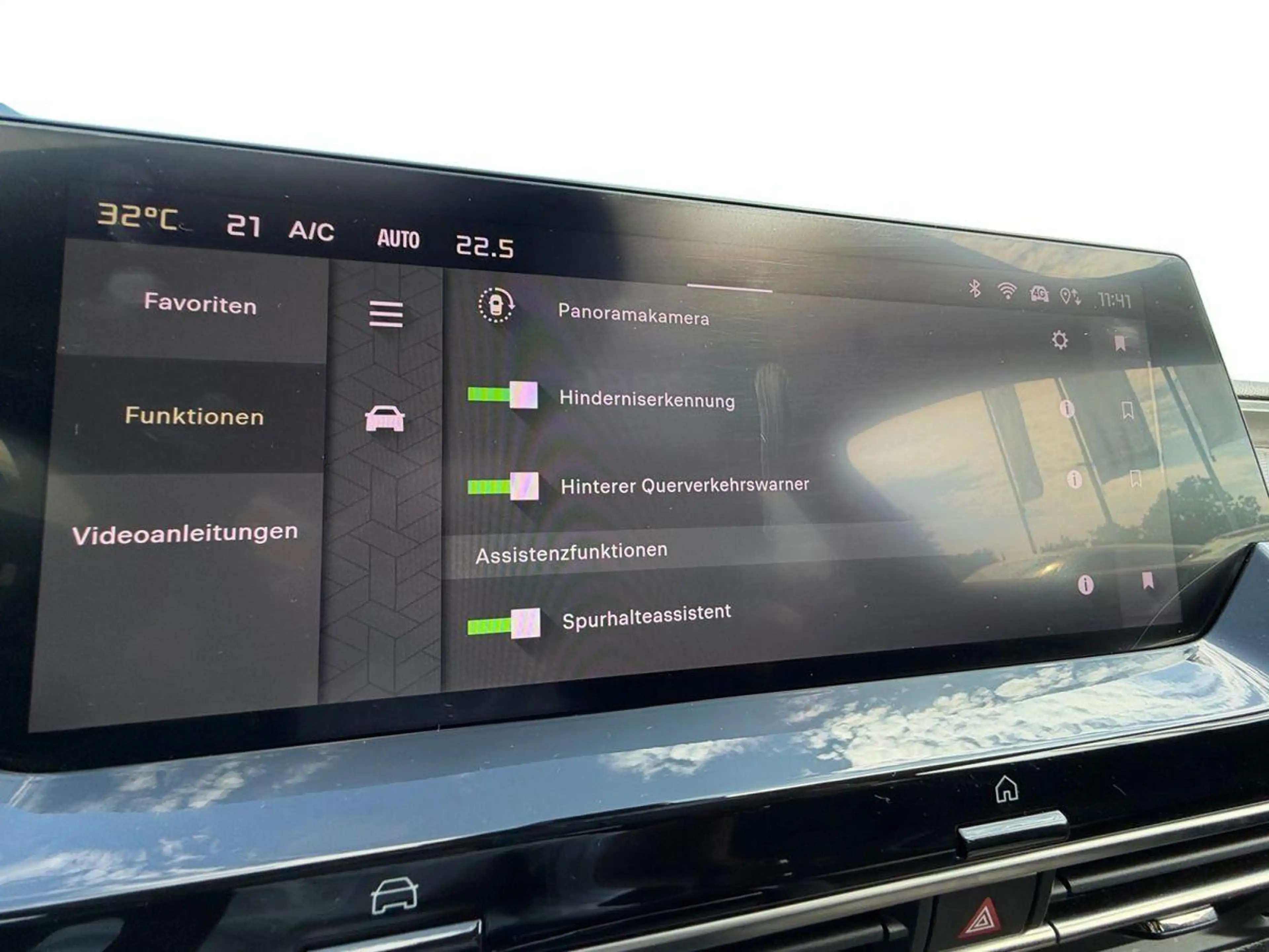 Citroen C5 X Shine Pack Hybrid — photo 11
