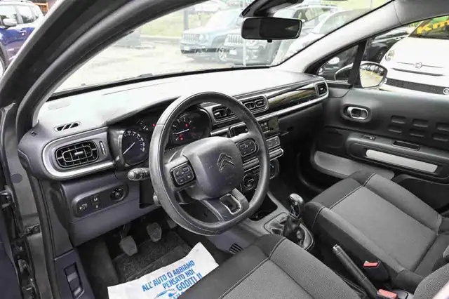 Citroen C3 view 12